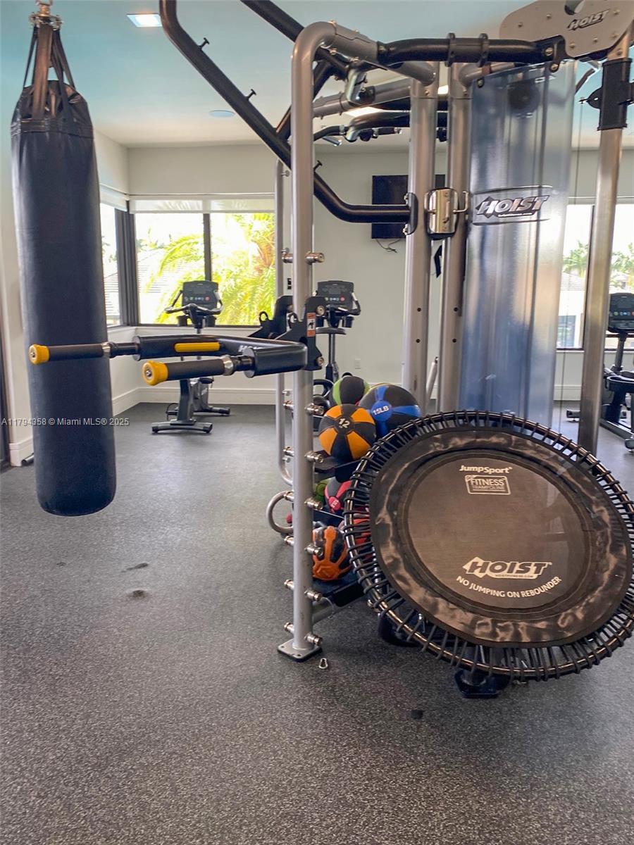 8301 NW 41st St #B107,Doral, FL 33166