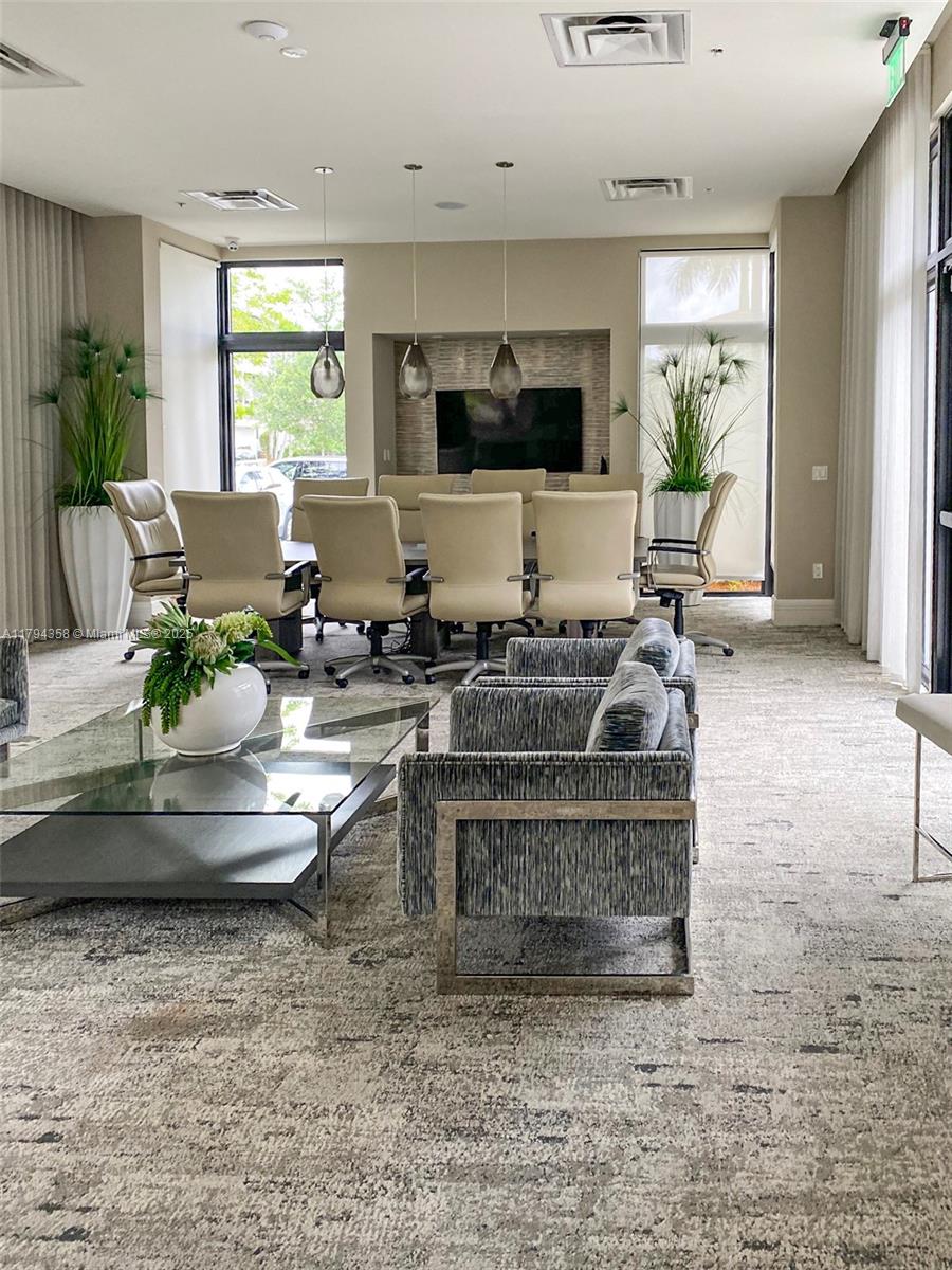 8301 NW 41st St #B107,Doral, FL 33166