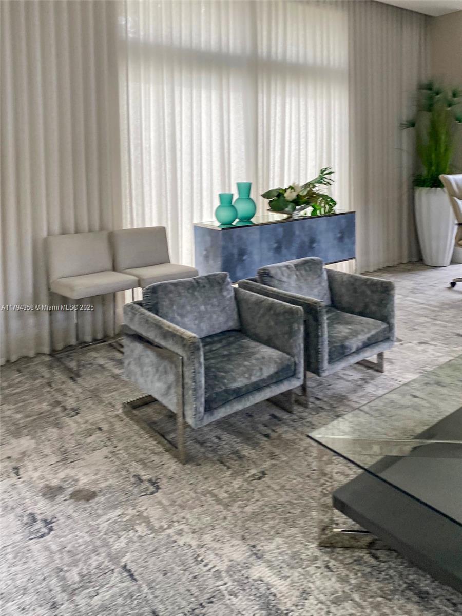 8301 NW 41st St #B107,Doral, FL 33166