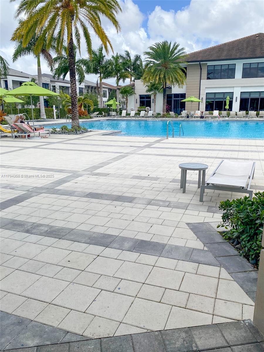 8301 NW 41st St #B107,Doral, FL 33166