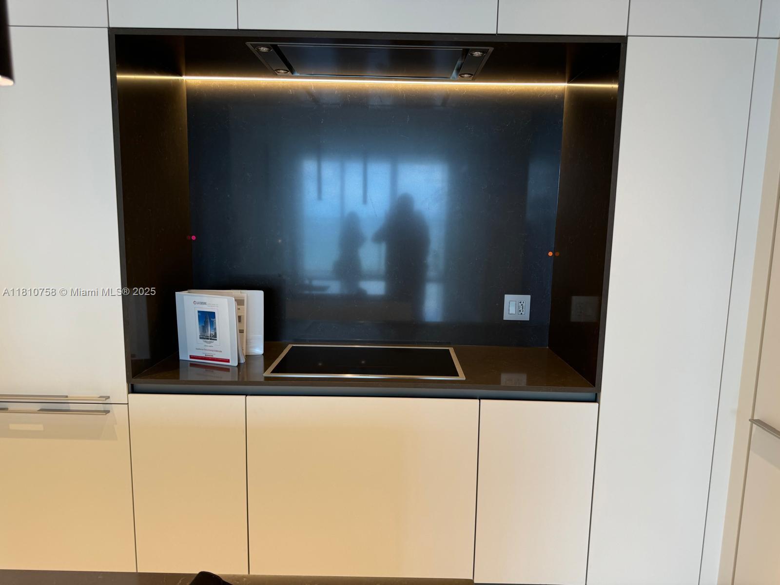 image Aston Martin Residences12