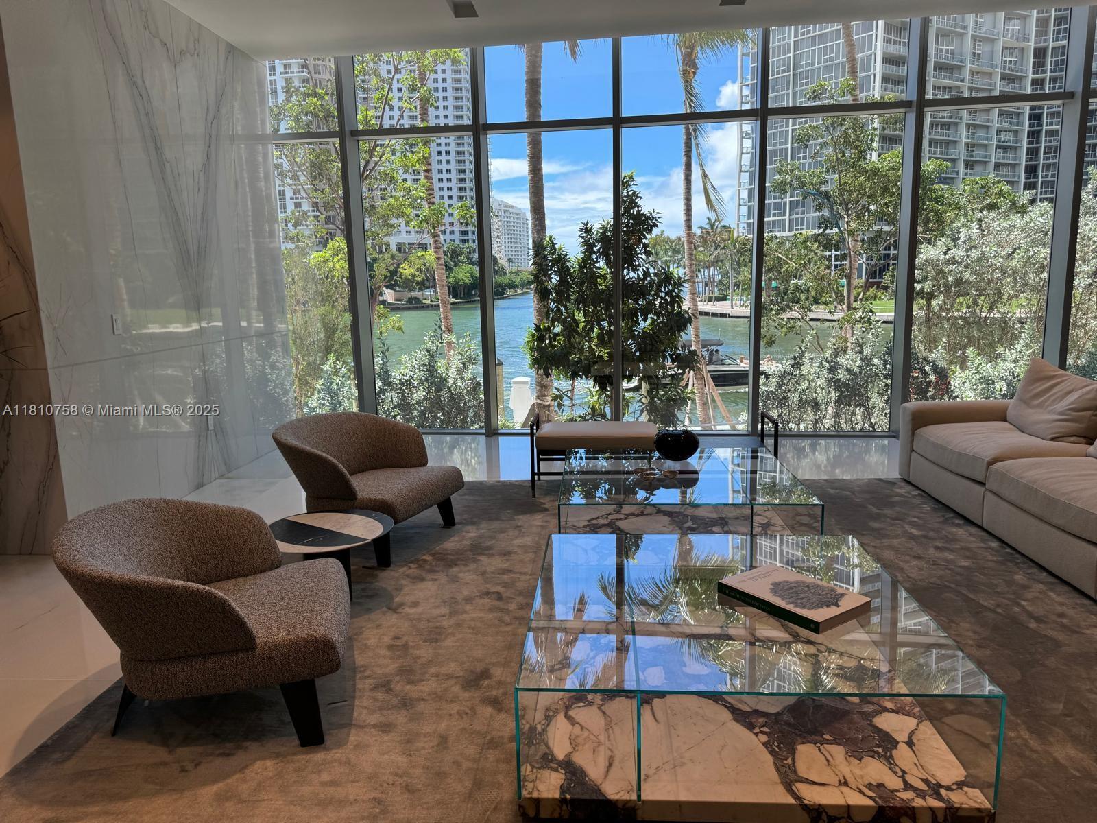 image Aston Martin Residences20