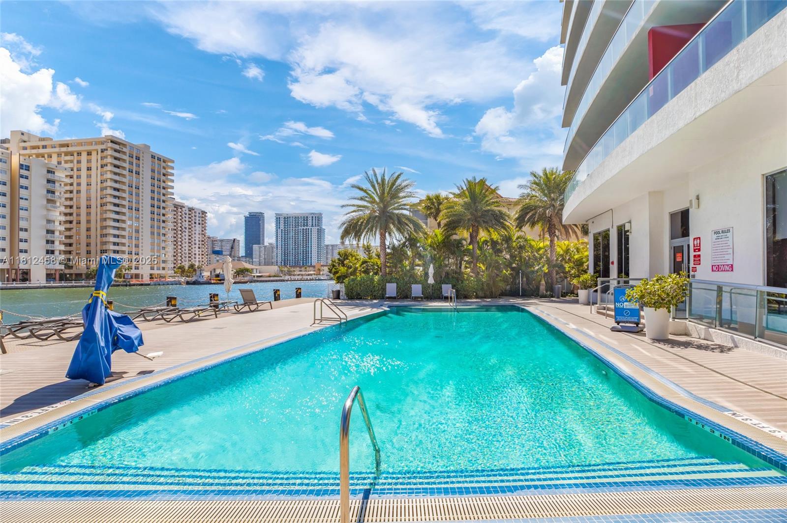 image Beachwalk Condominium29