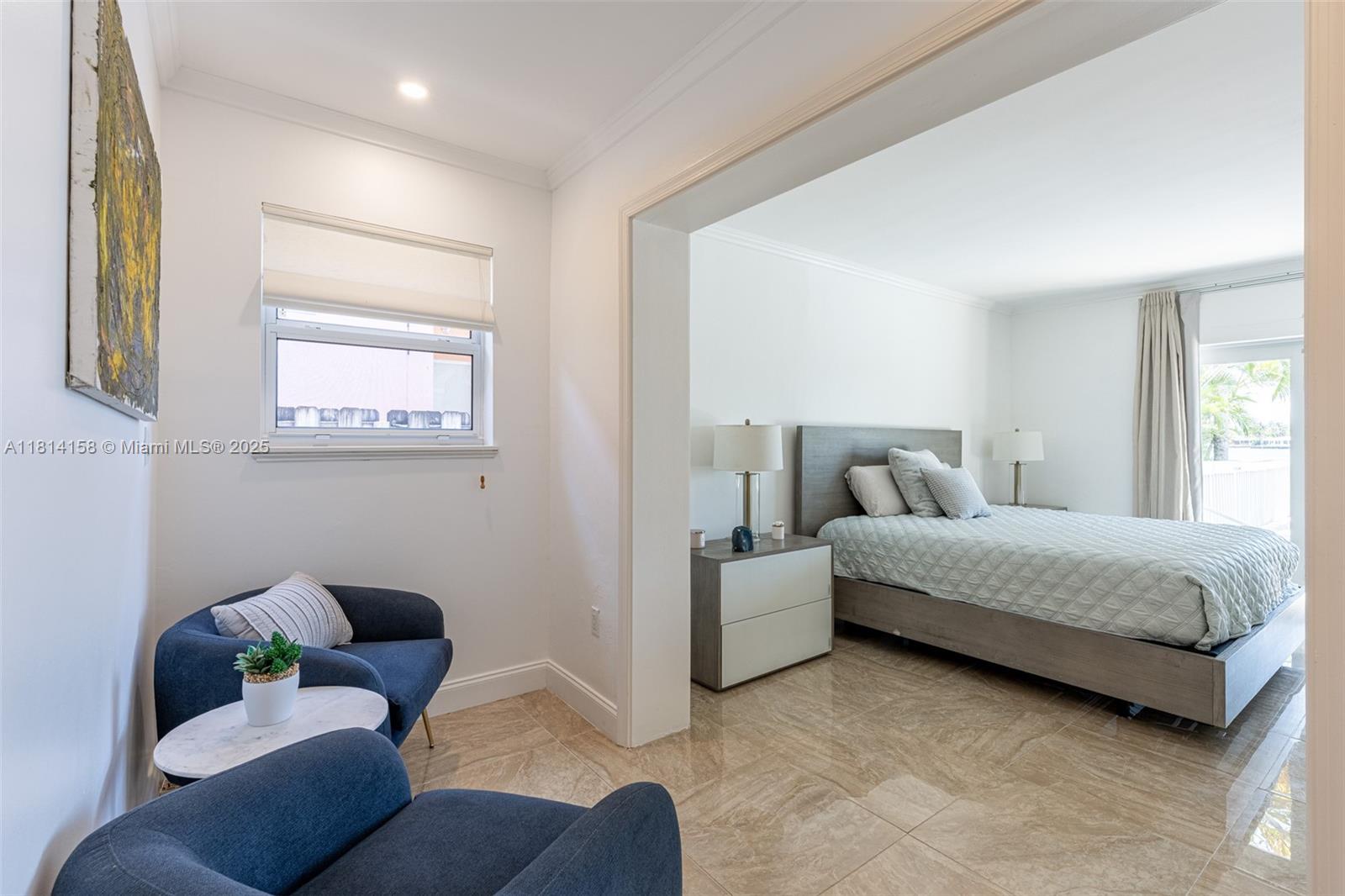 1430 Stillwater Dr #1430 Miami Beach, FL 33141