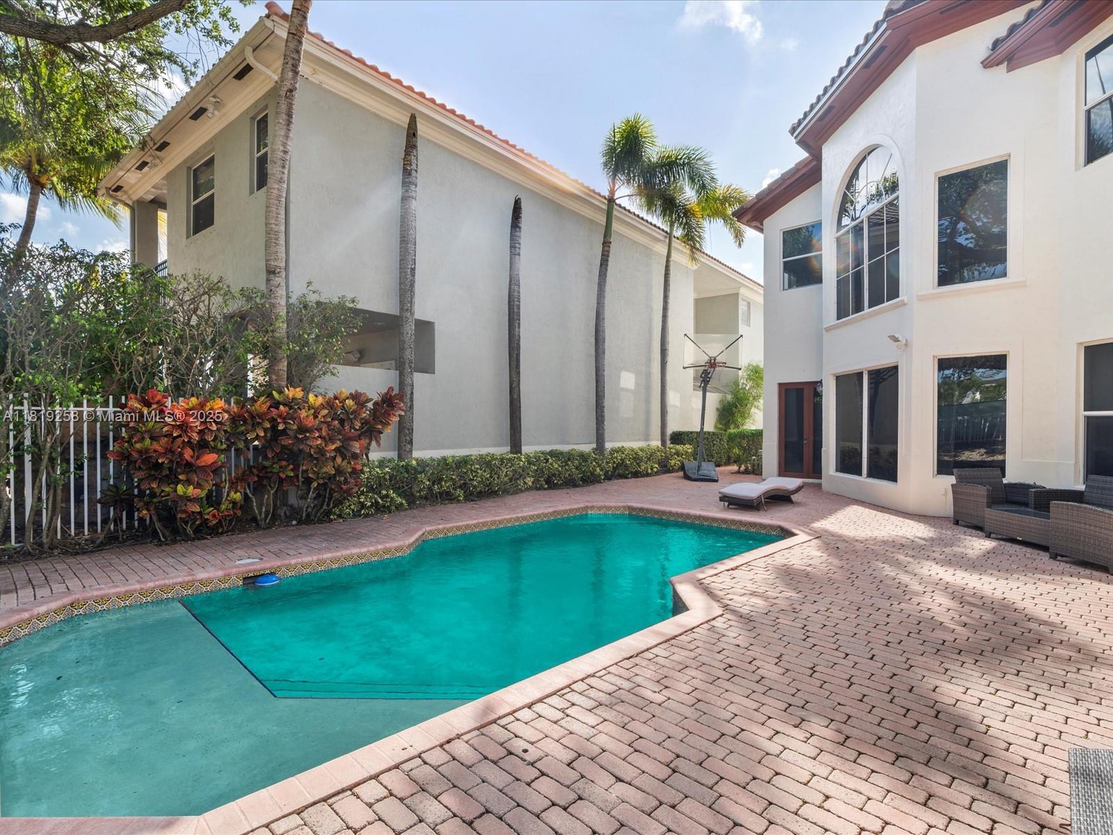 19501 NE 14th Ct North Miami Beach, FL 33169