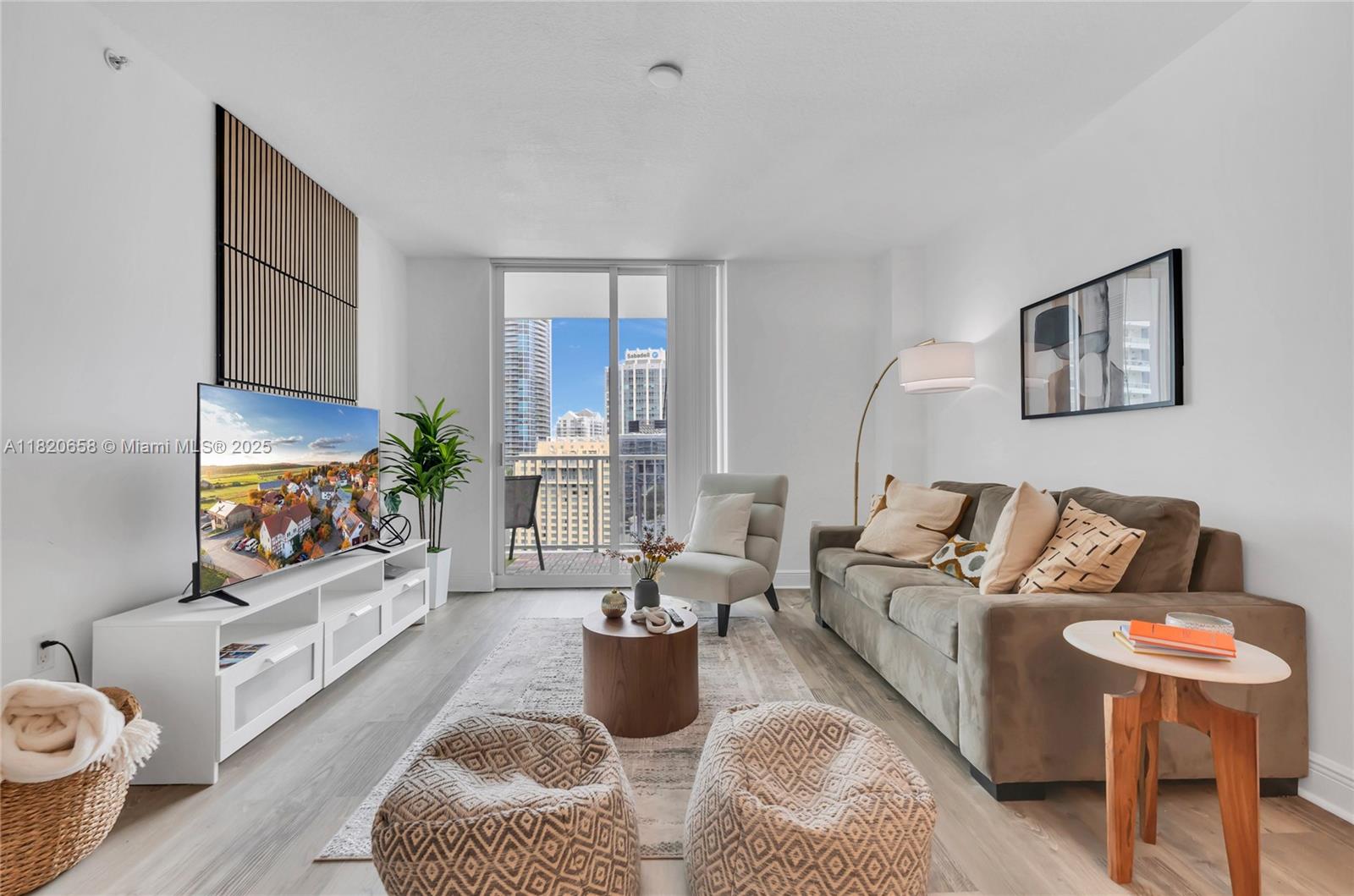 image VUE AT BRIECKELL CONDO2