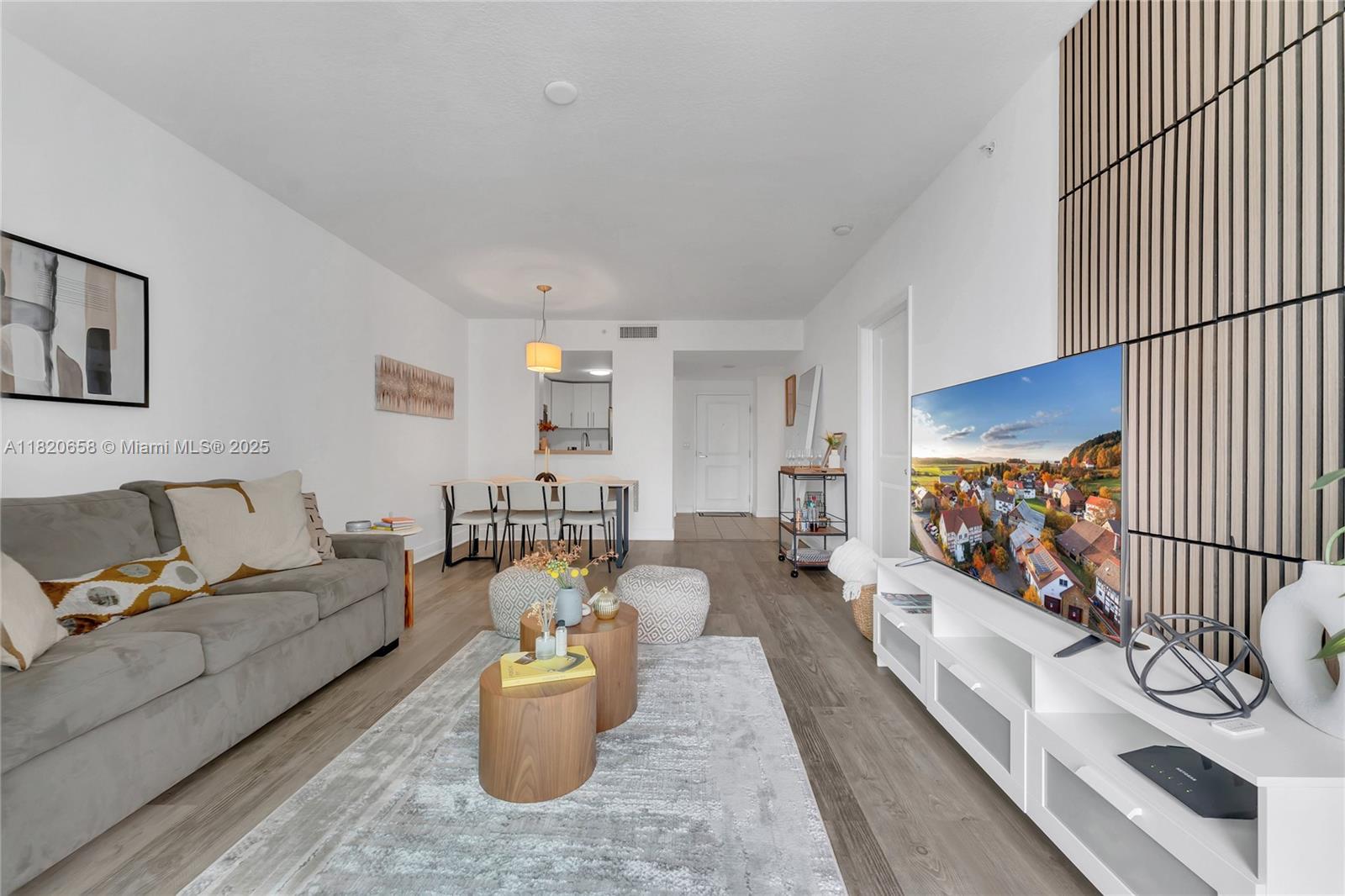 image VUE AT BRIECKELL CONDO3