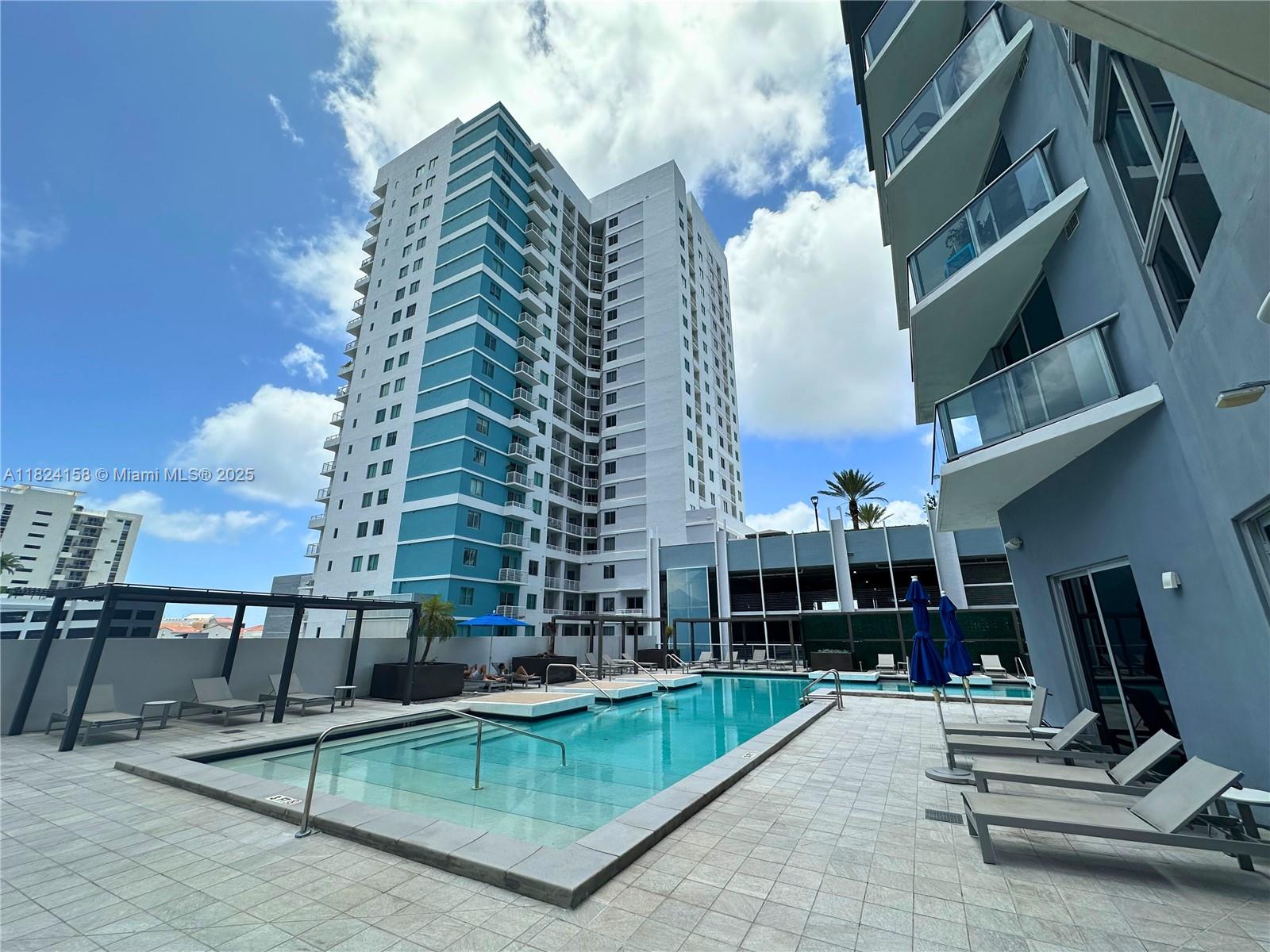 image Brickell Ten35