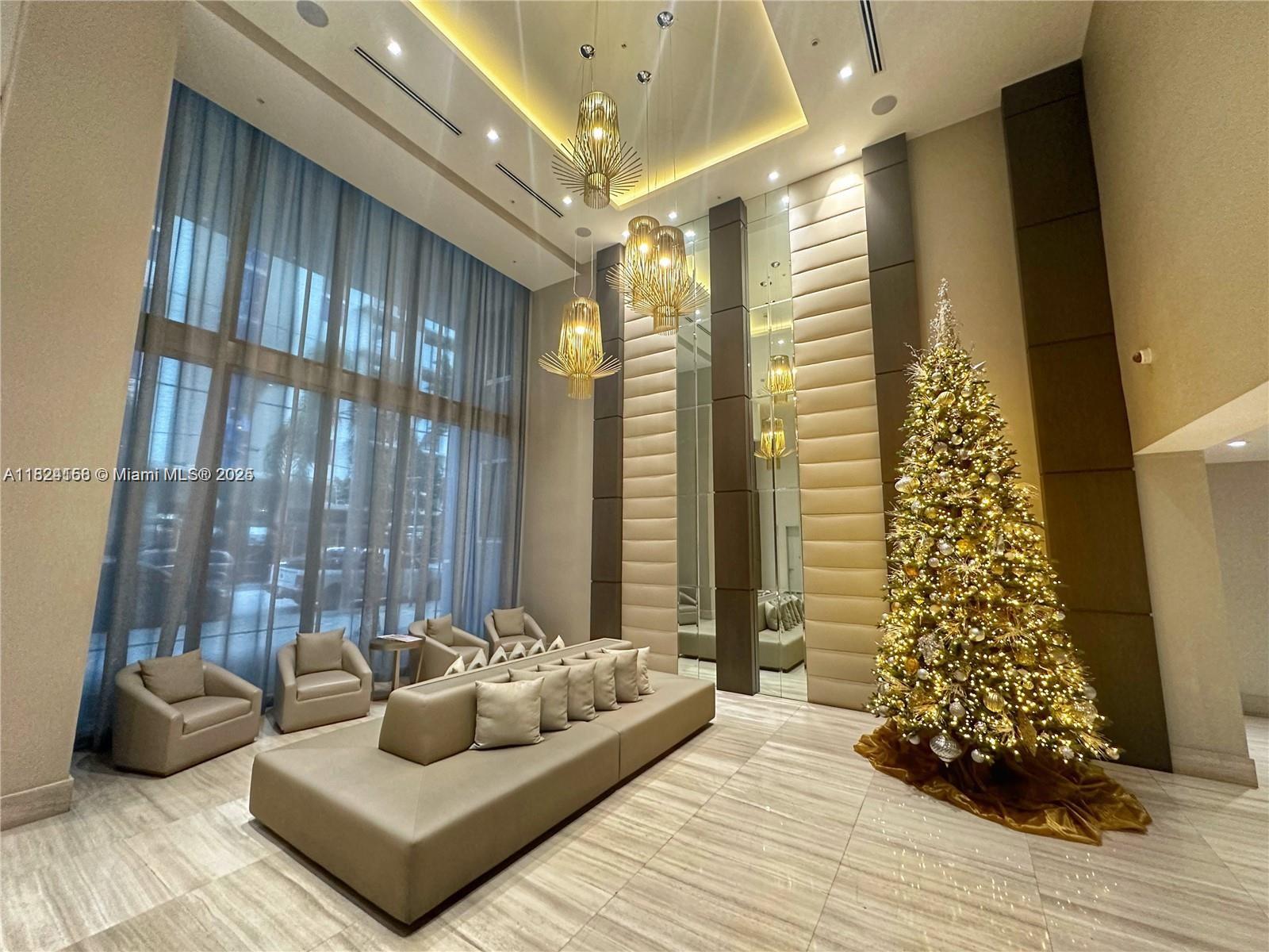 image Brickell Ten43