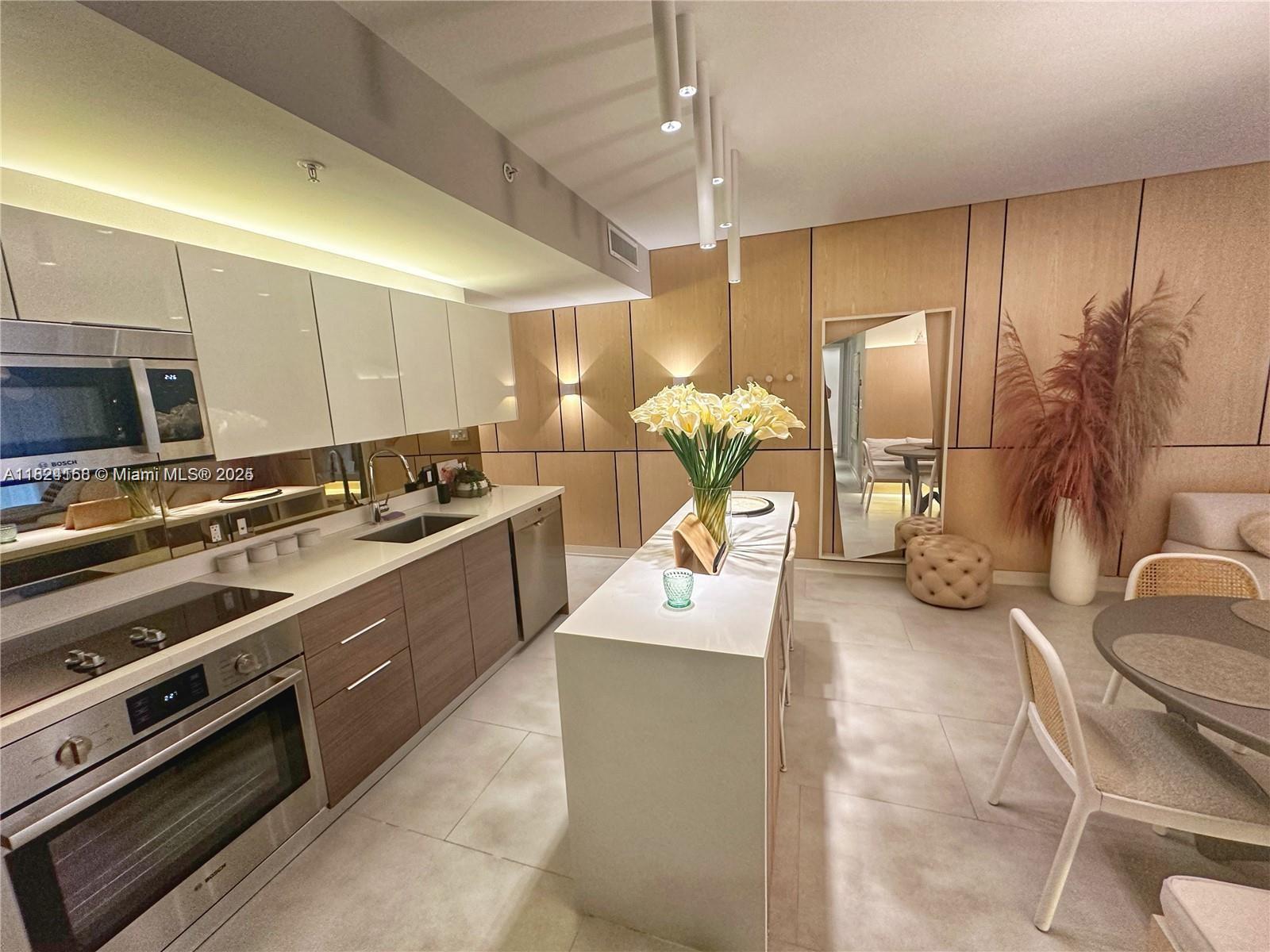image Brickell Ten4