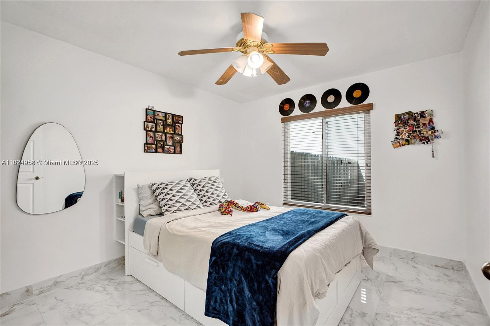 204 Cameron Weston, FL 33326