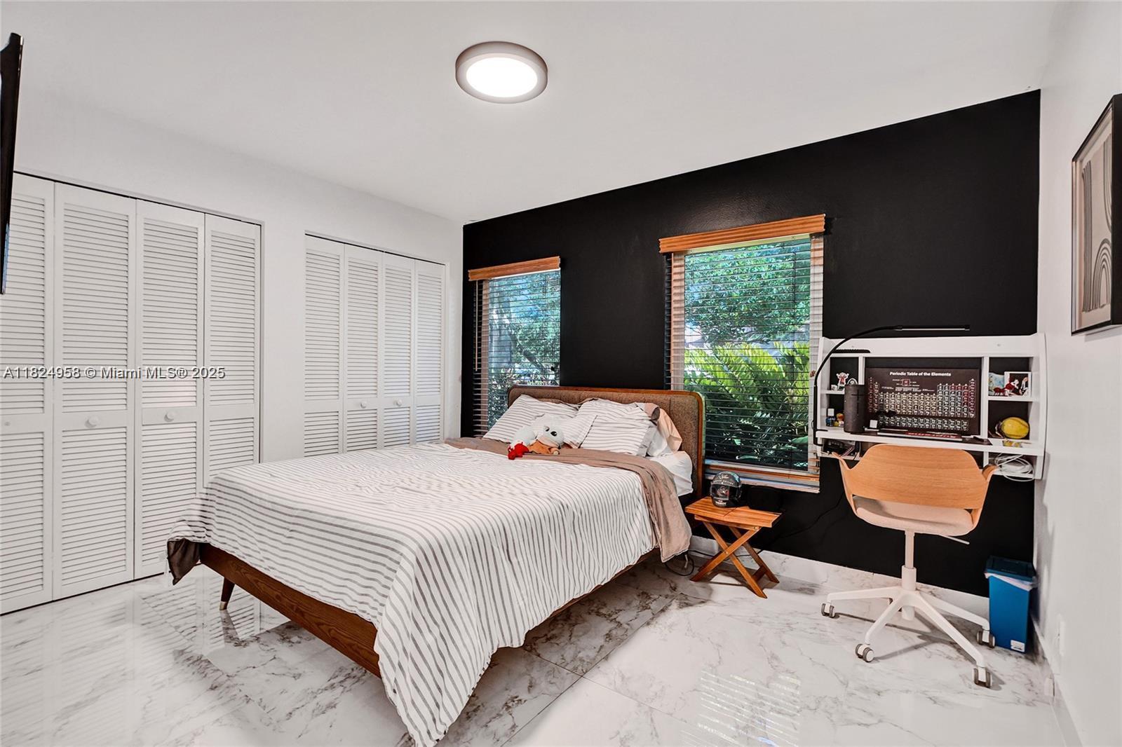 204 Cameron Weston, FL 33326