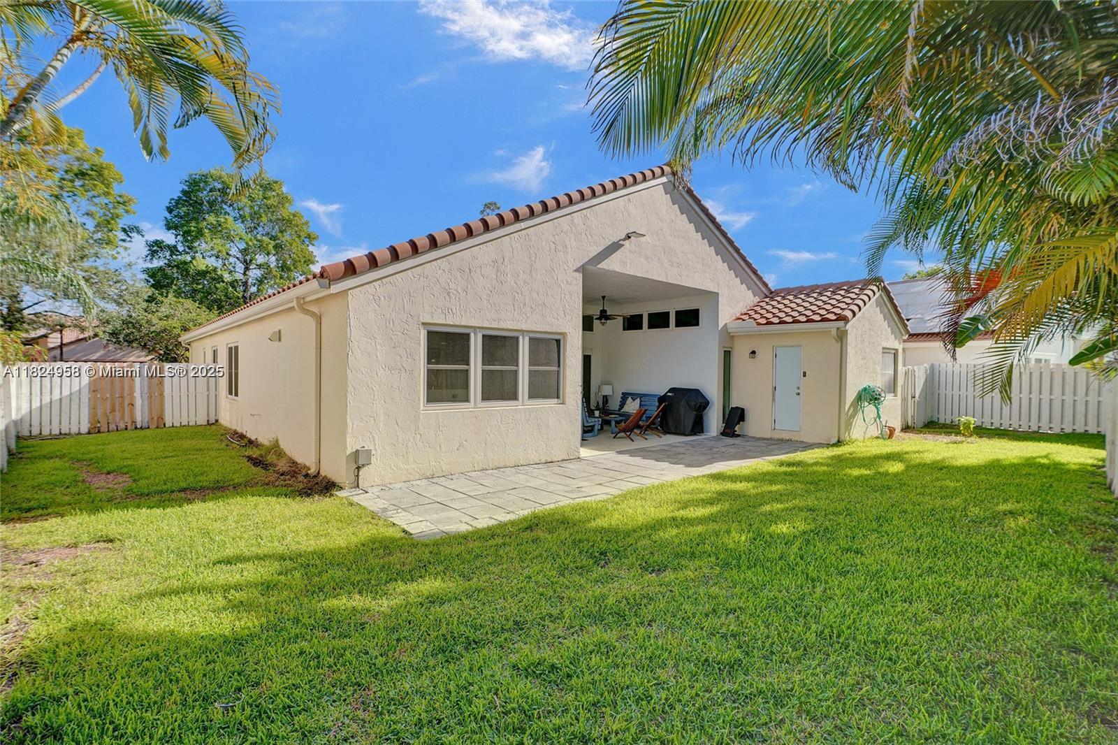 204 Cameron Weston, FL 33326