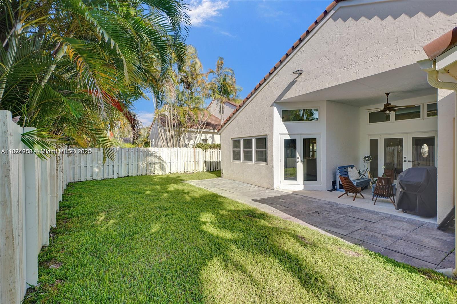 204 Cameron Weston, FL 33326