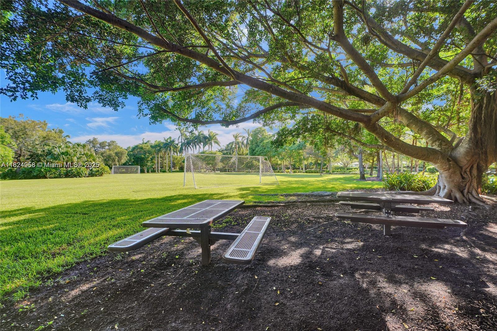 204 Cameron Weston, FL 33326