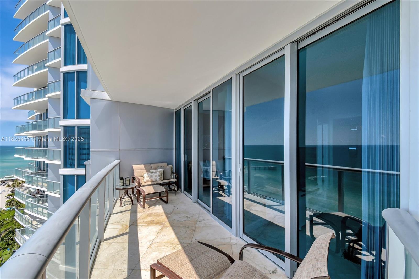 image Jade Beach21