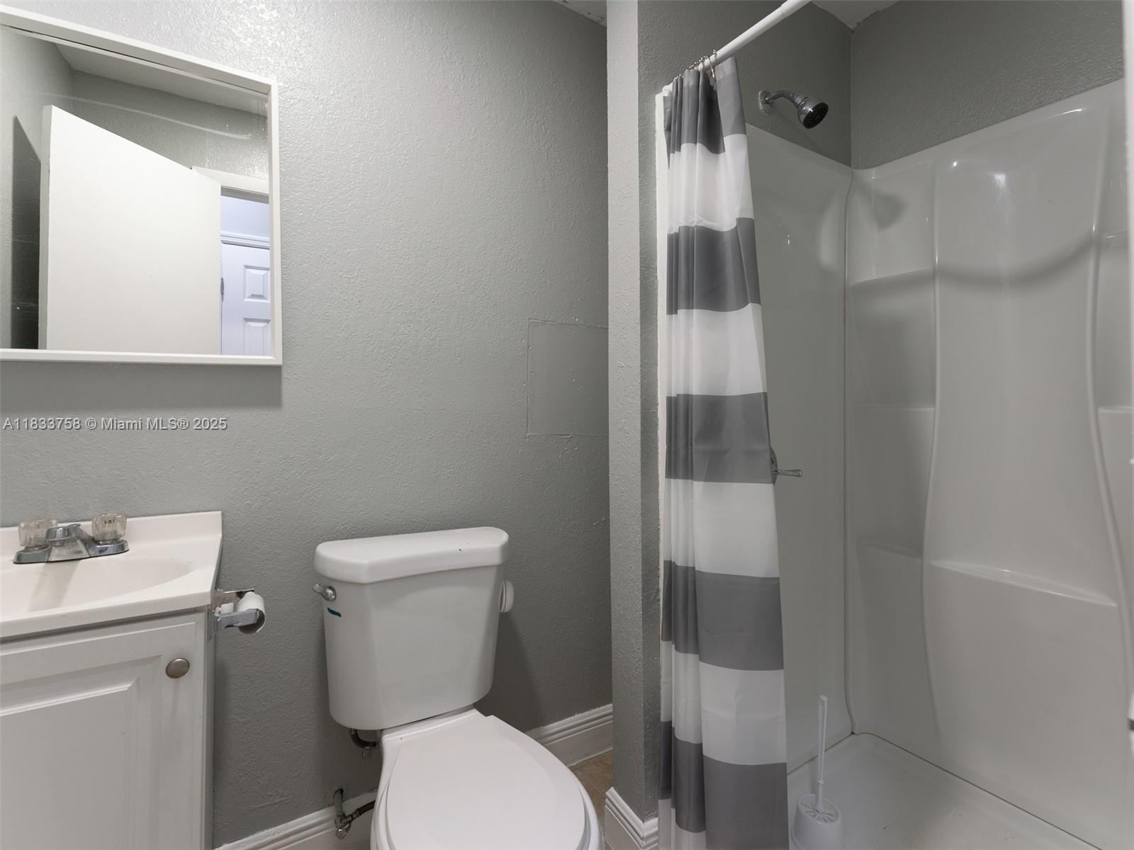 2695 NW 141st St Opa Locka, FL 33054