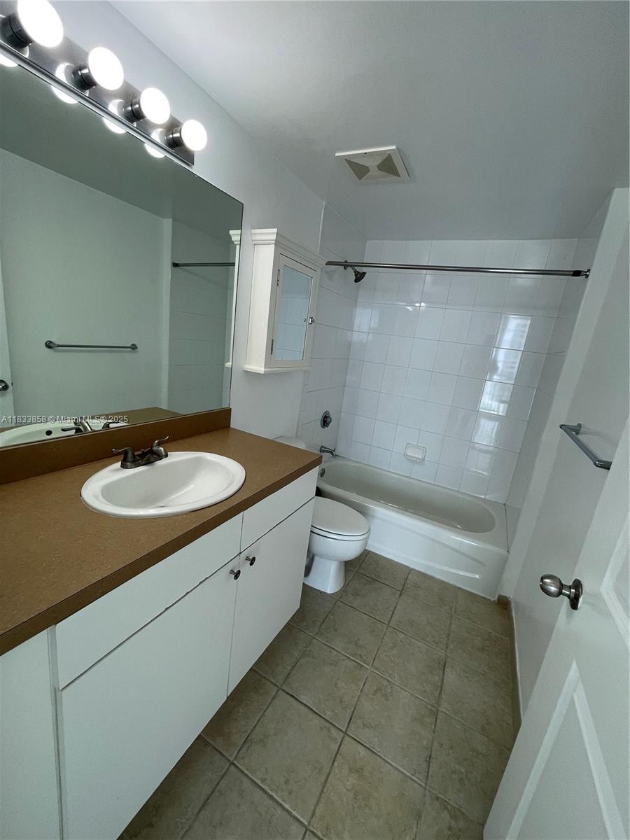 image Vue At Brickell9
