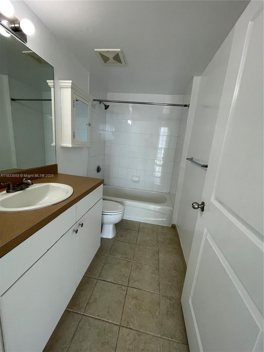 image Vue At Brickell8