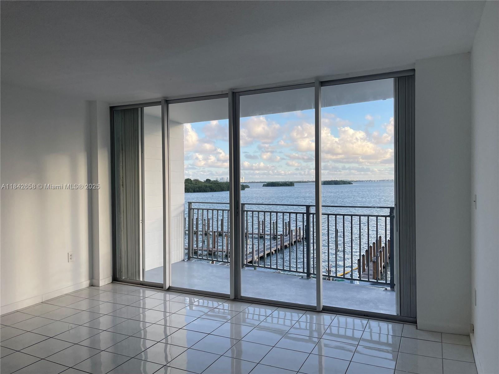 770 NE 69th St #4H Miami, FL 33138