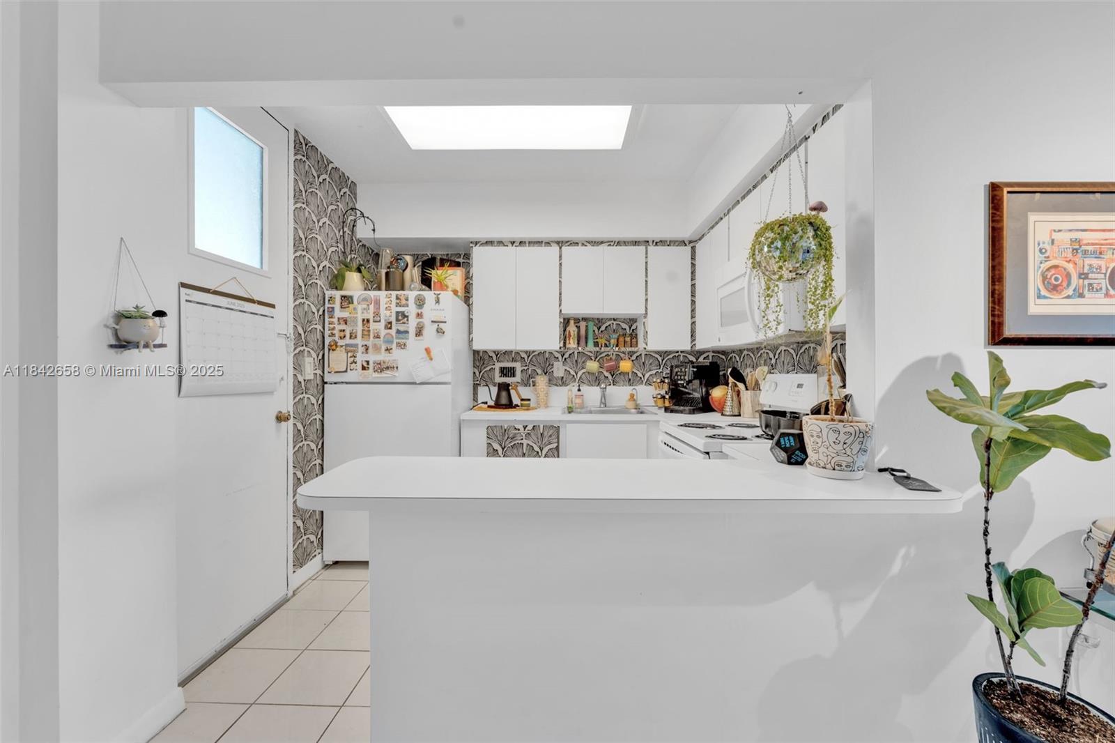 770 NE 69th St #4H Miami, FL 33138