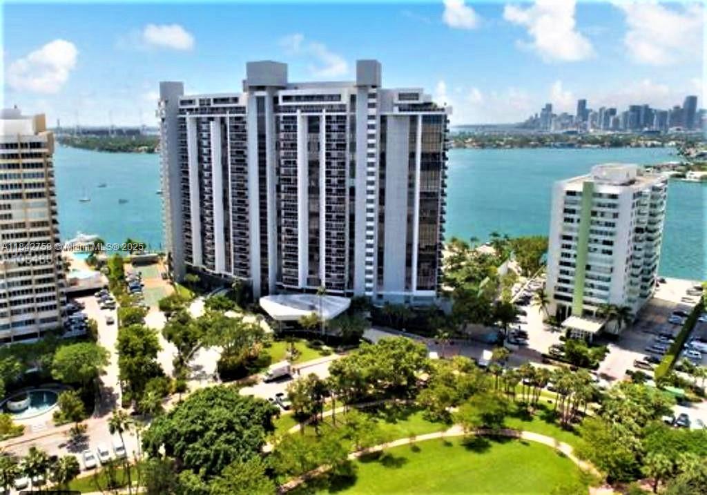 9 Island Ave #410