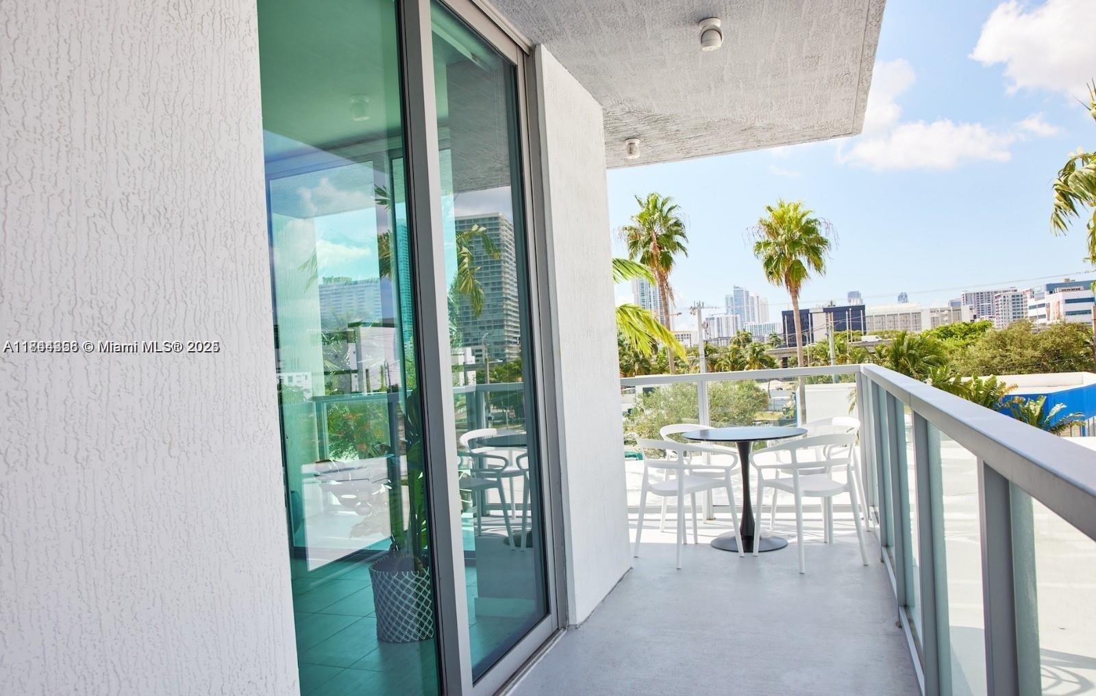 image Quadro Condo5