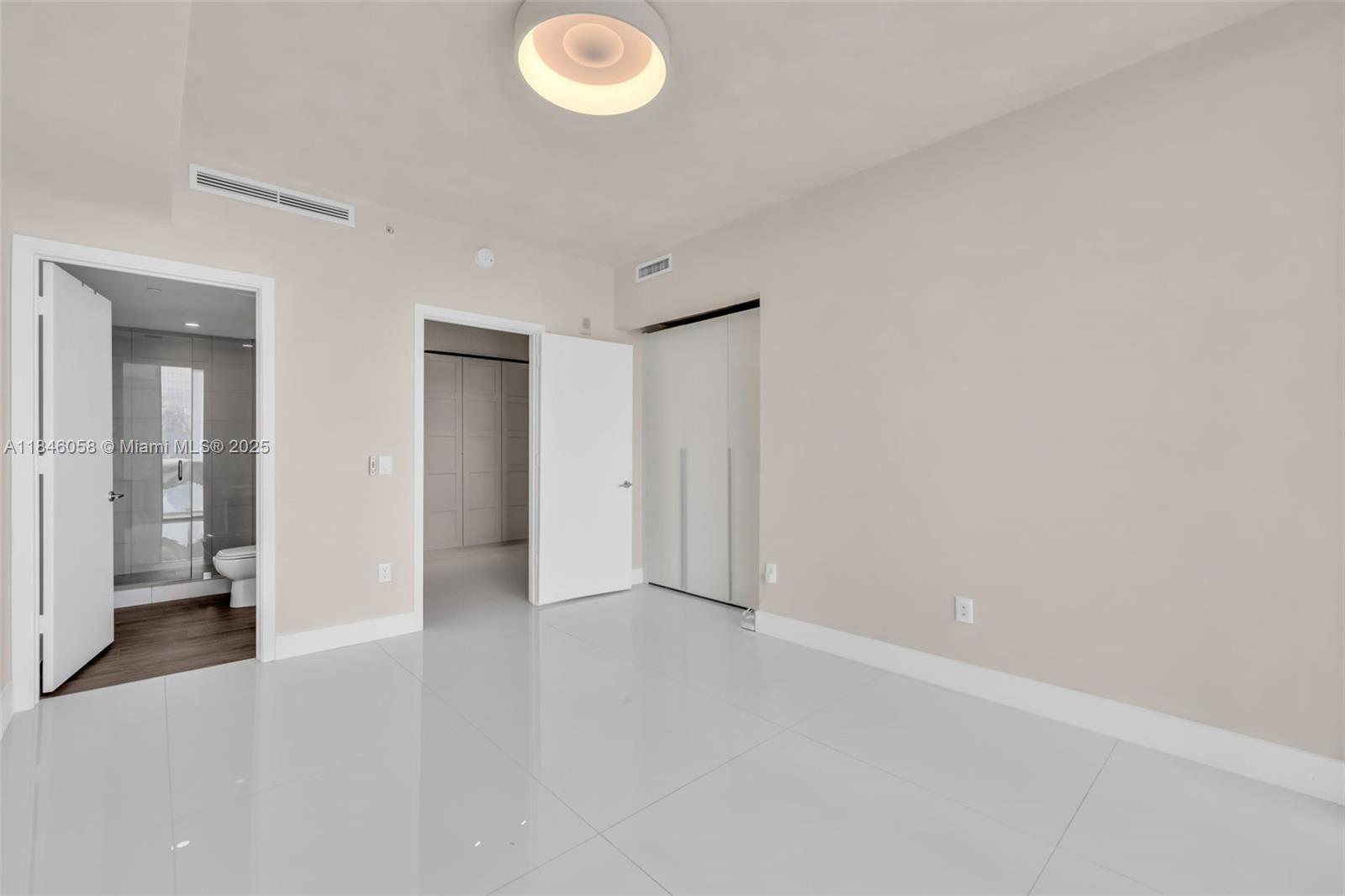image Biscayne Beach Condo14