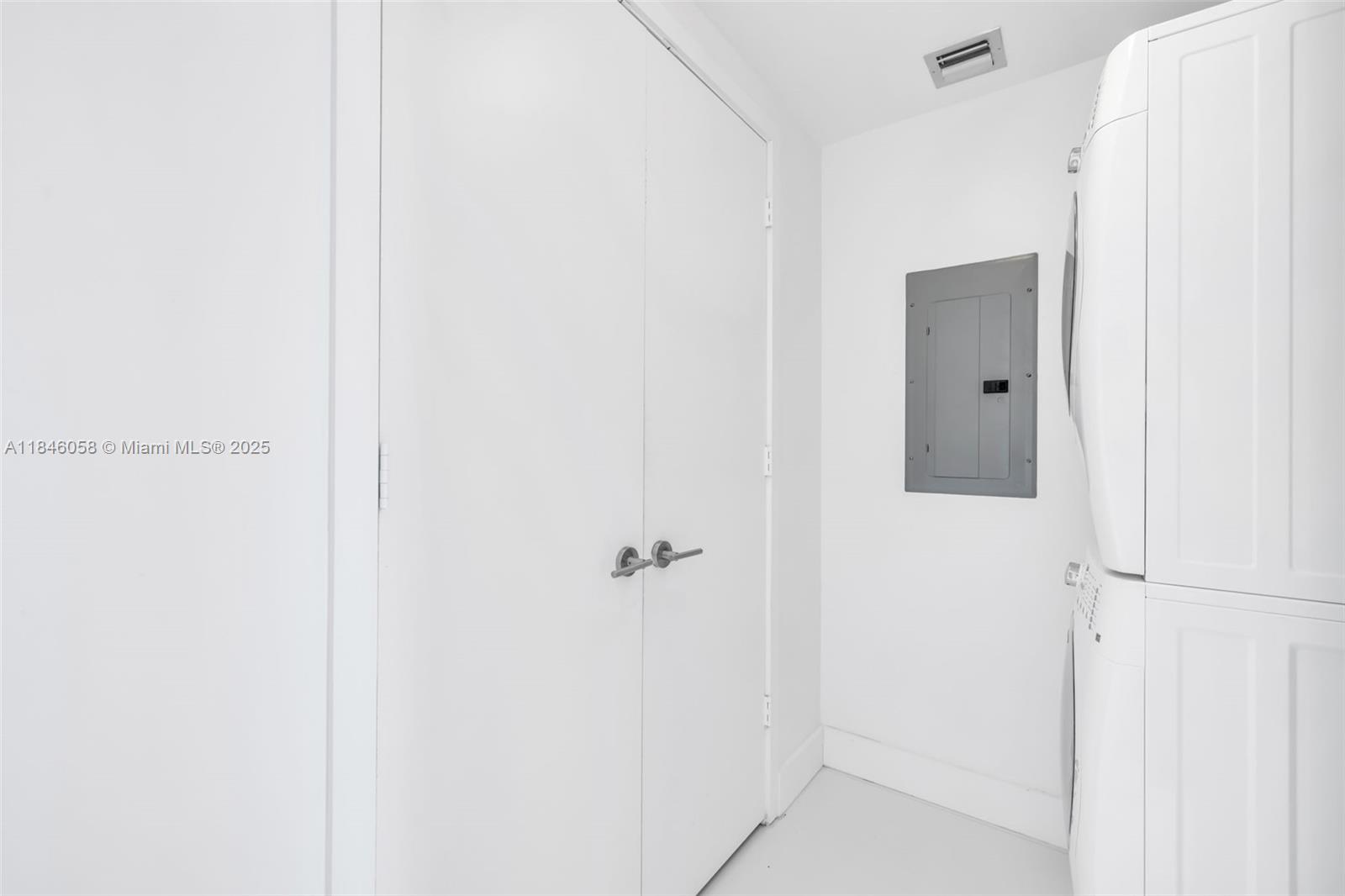 image Biscayne Beach Condo15