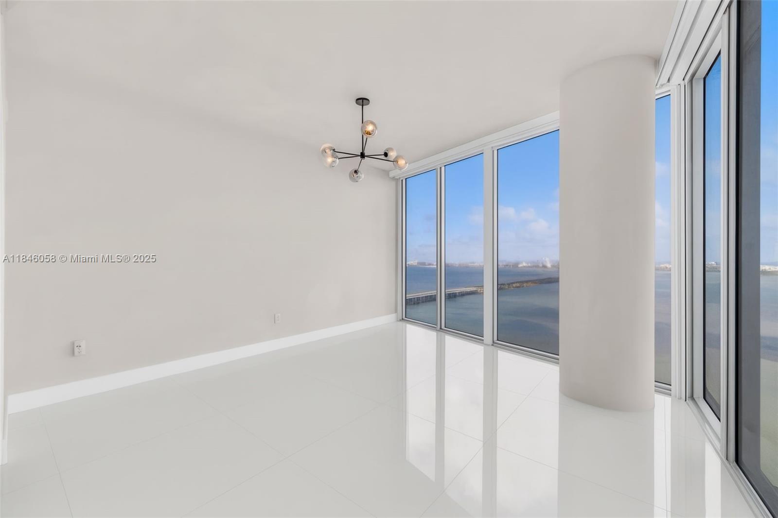 image Biscayne Beach Condo18