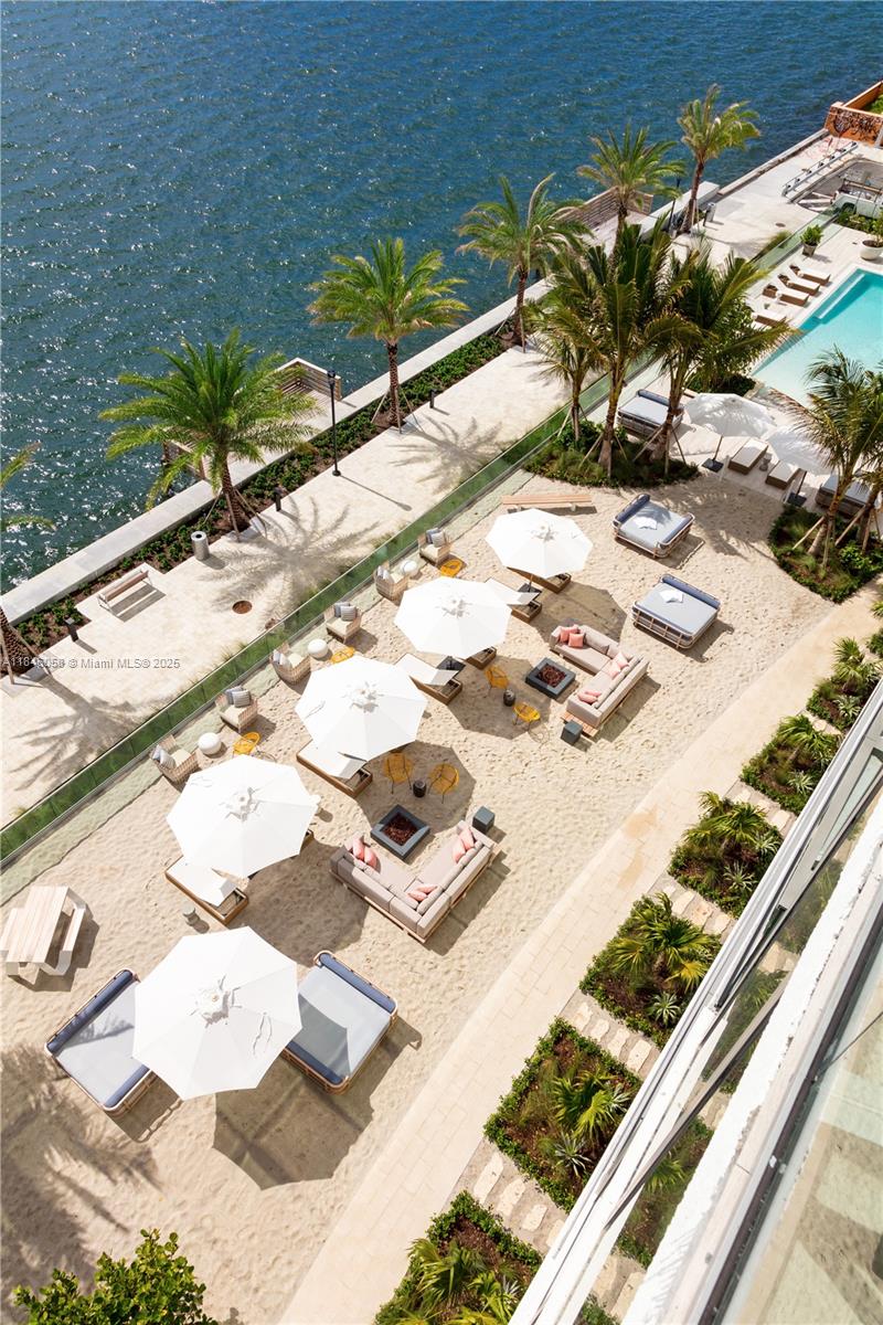 image Biscayne Beach Condo36