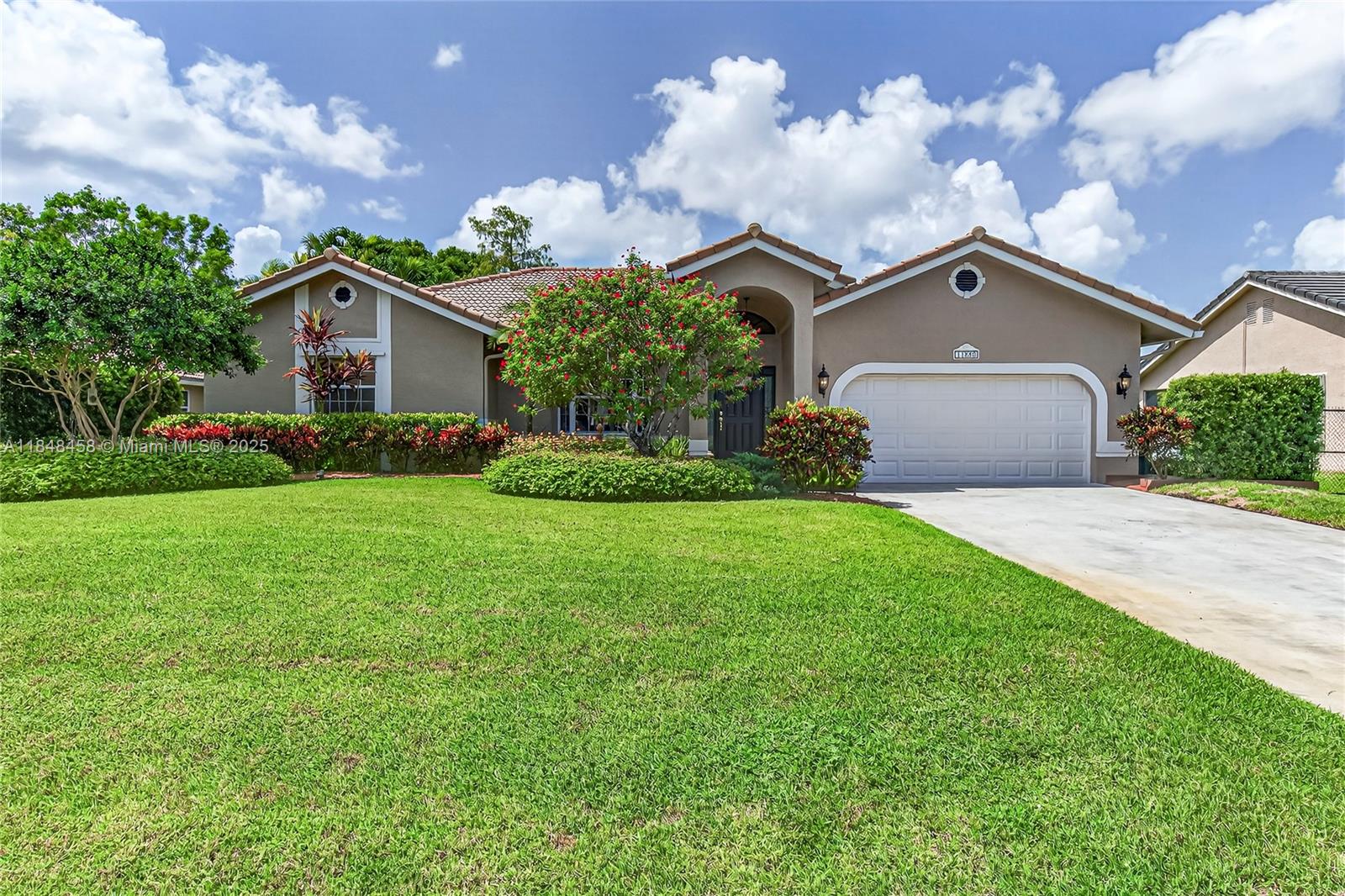 11880 NW 24th St