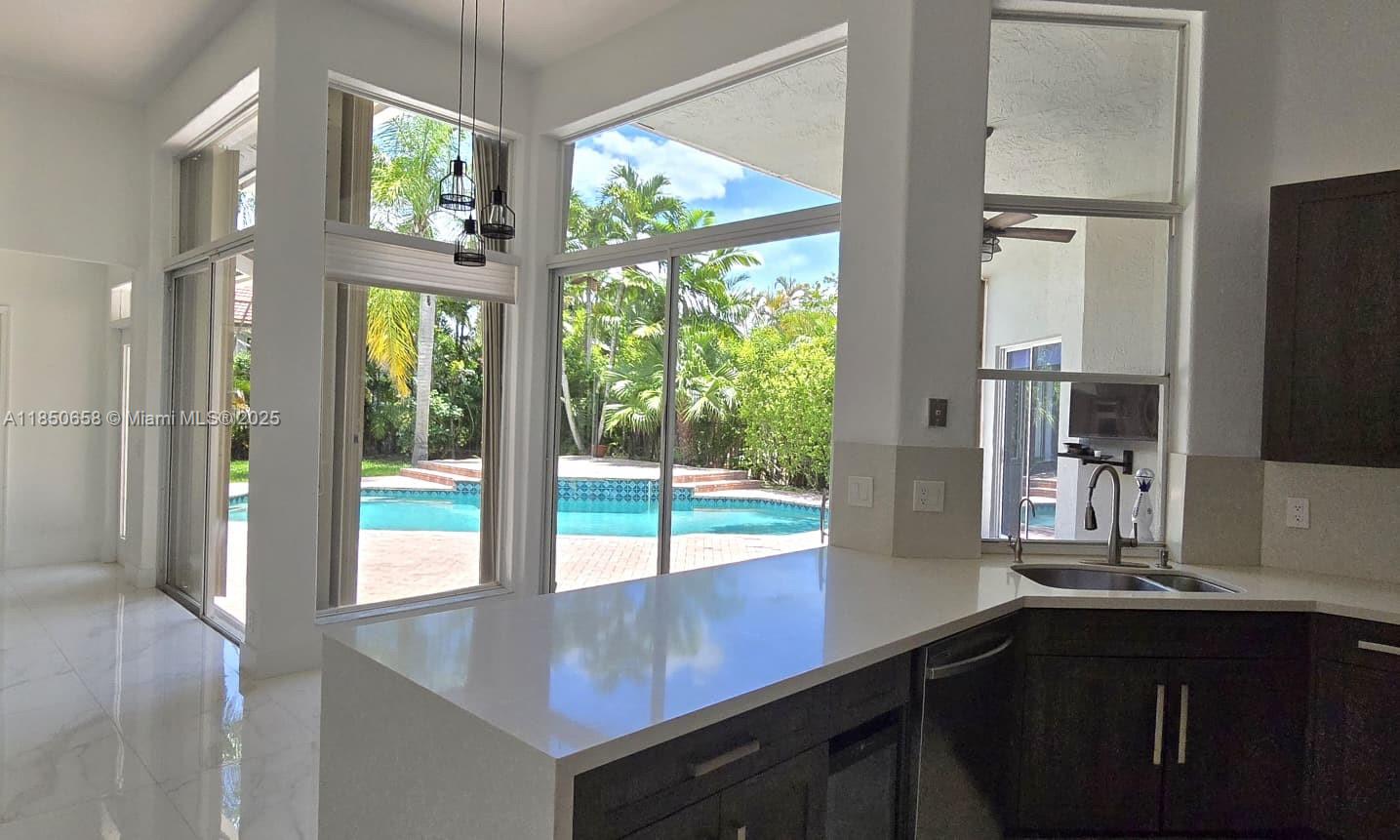 1506 Lantana Ct Weston, FL 33326