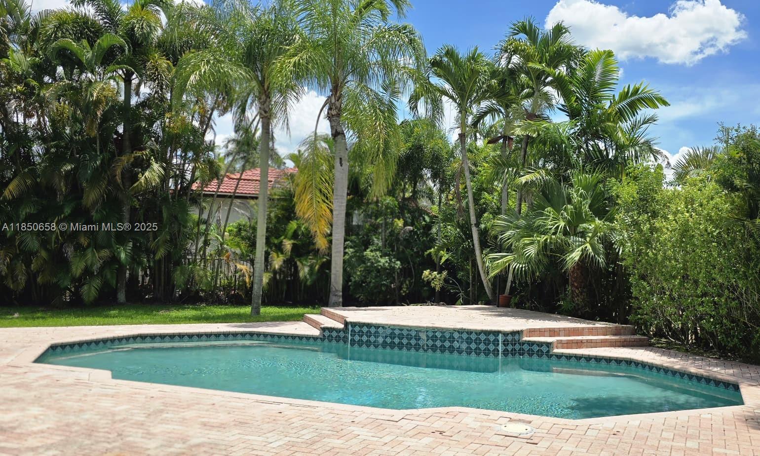 1506 Lantana Ct Weston, FL 33326