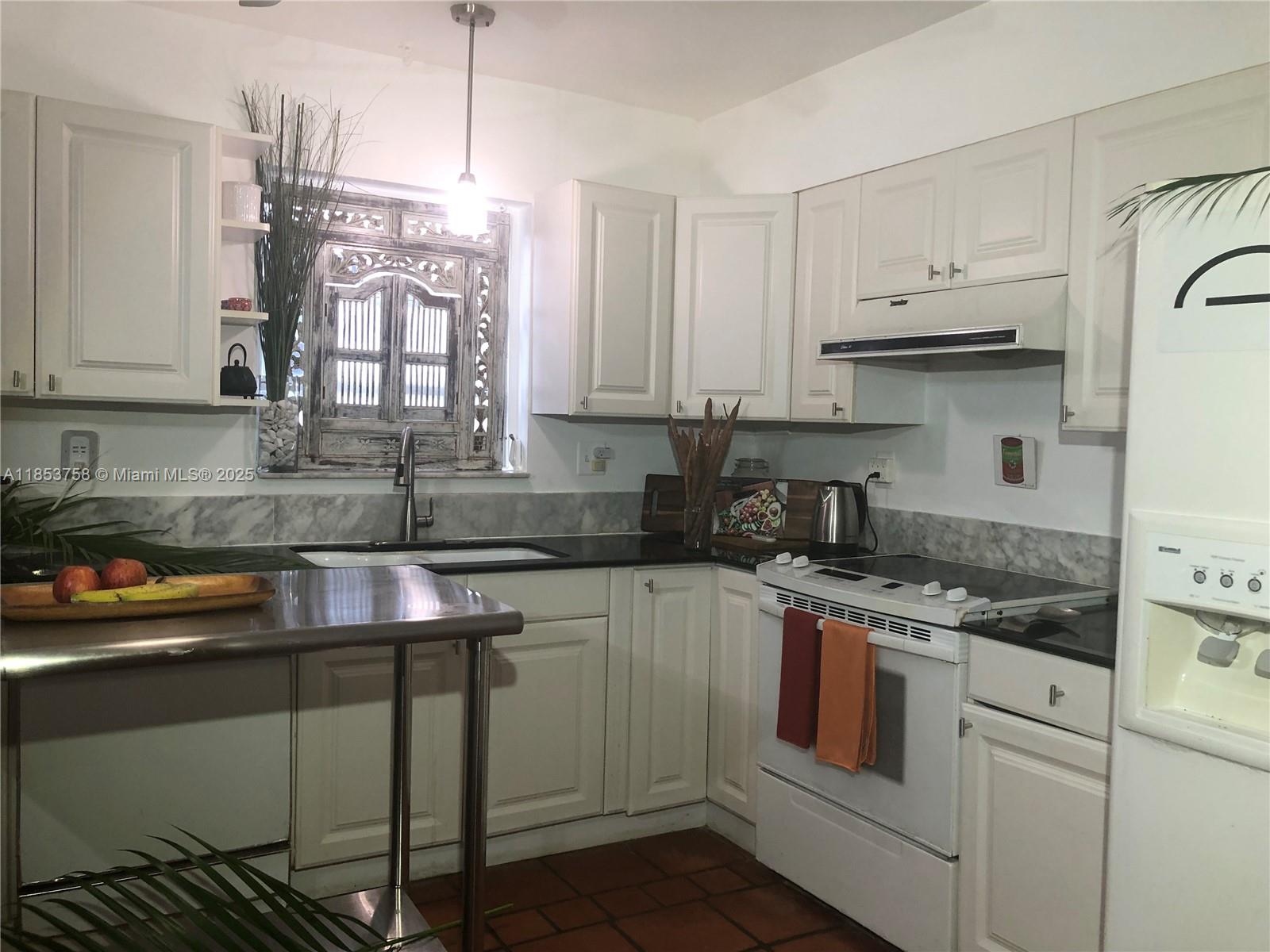 1619 SW 13th St Miami, FL 33145