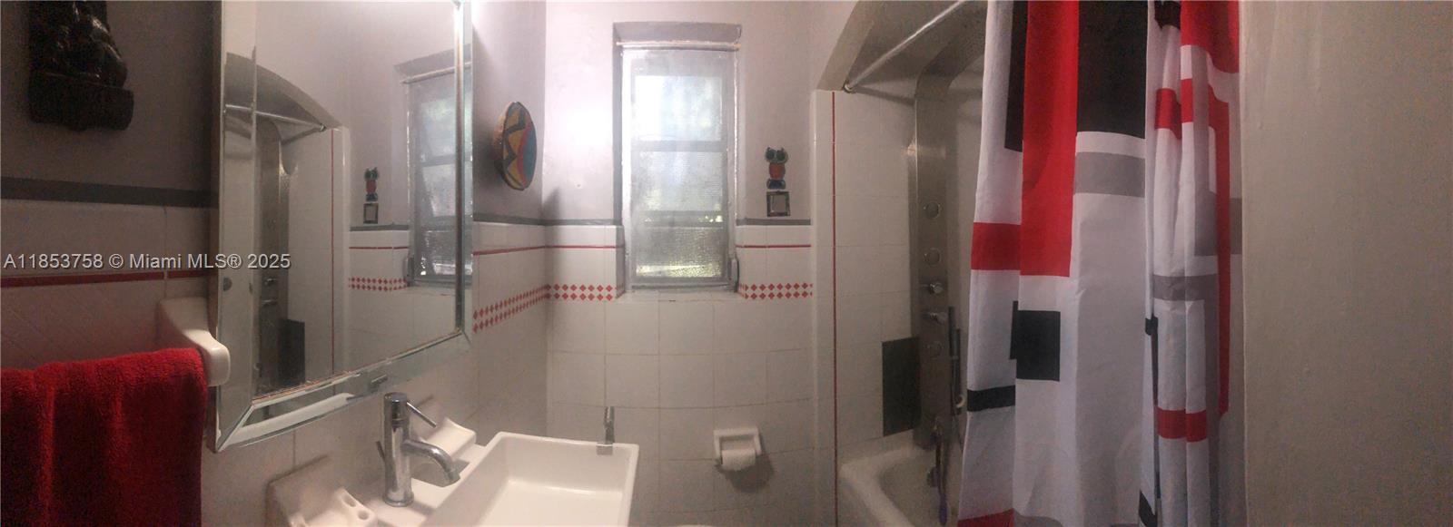 1619 SW 13th St Miami, FL 33145