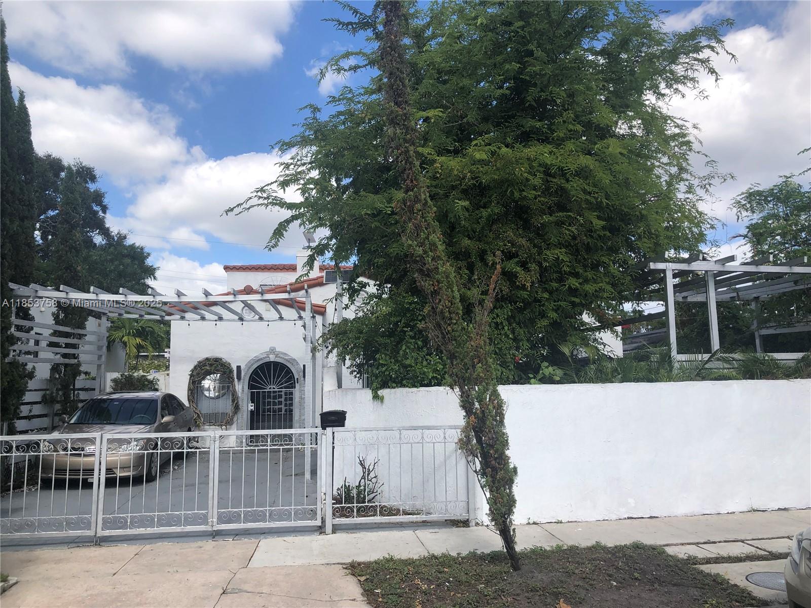 1619 SW 13th St Miami, FL 33145