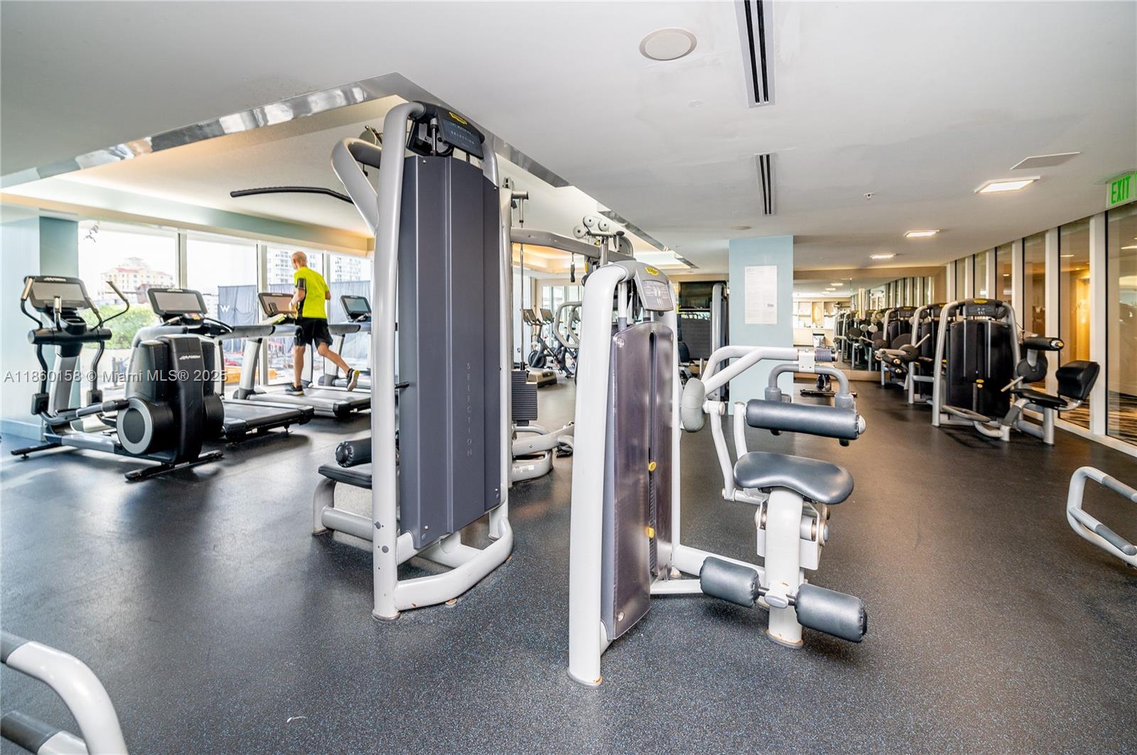 3101 Bayshore Dr #805 Fort Lauderdale, FL 33304