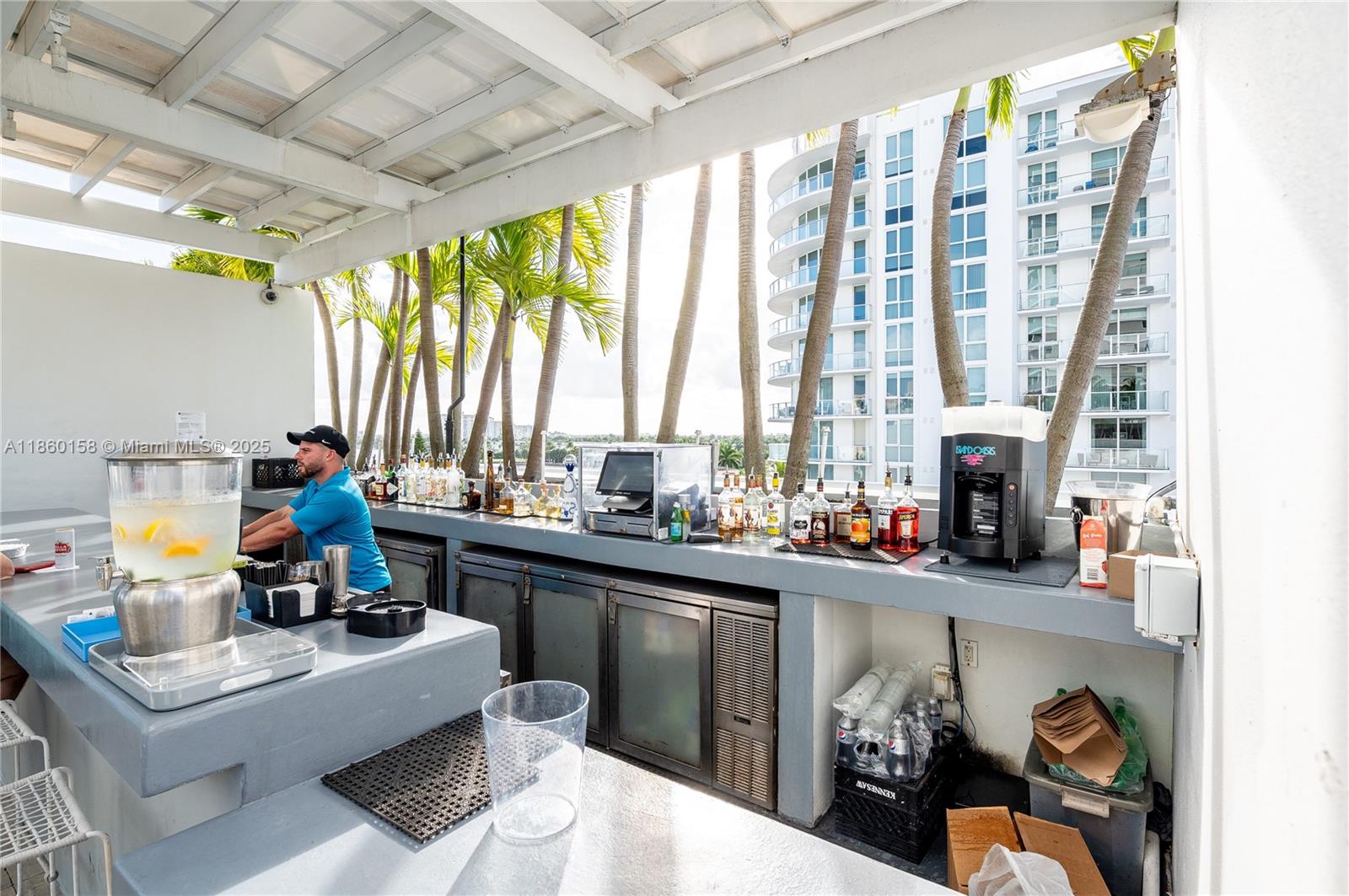 3101 Bayshore Dr #805 Fort Lauderdale, FL 33304