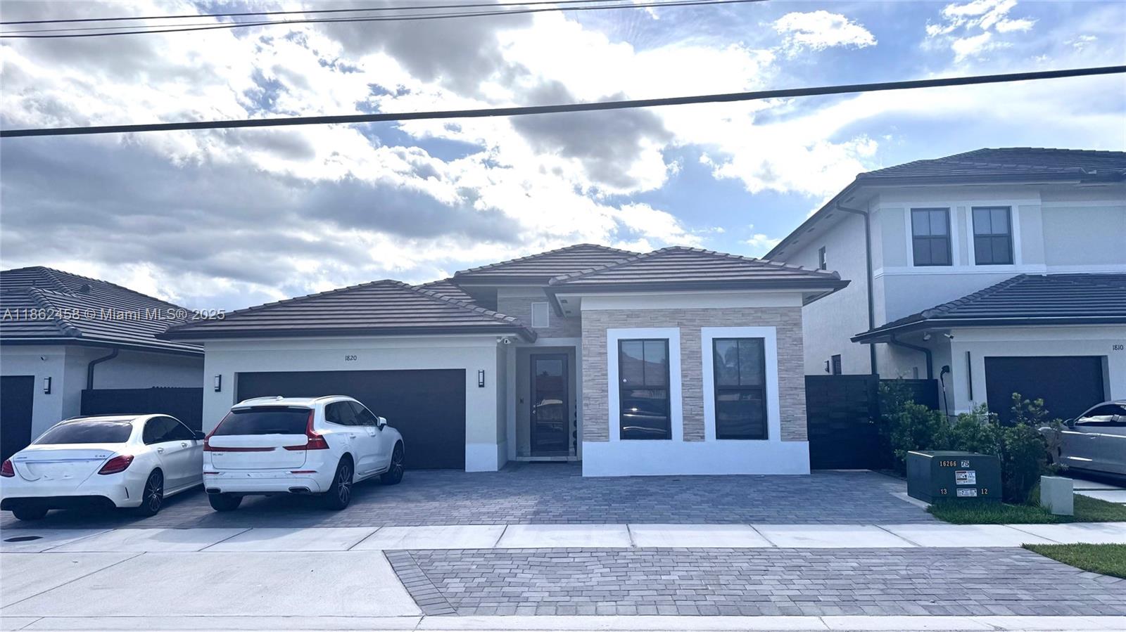 1820 SW 144th Ave #Side