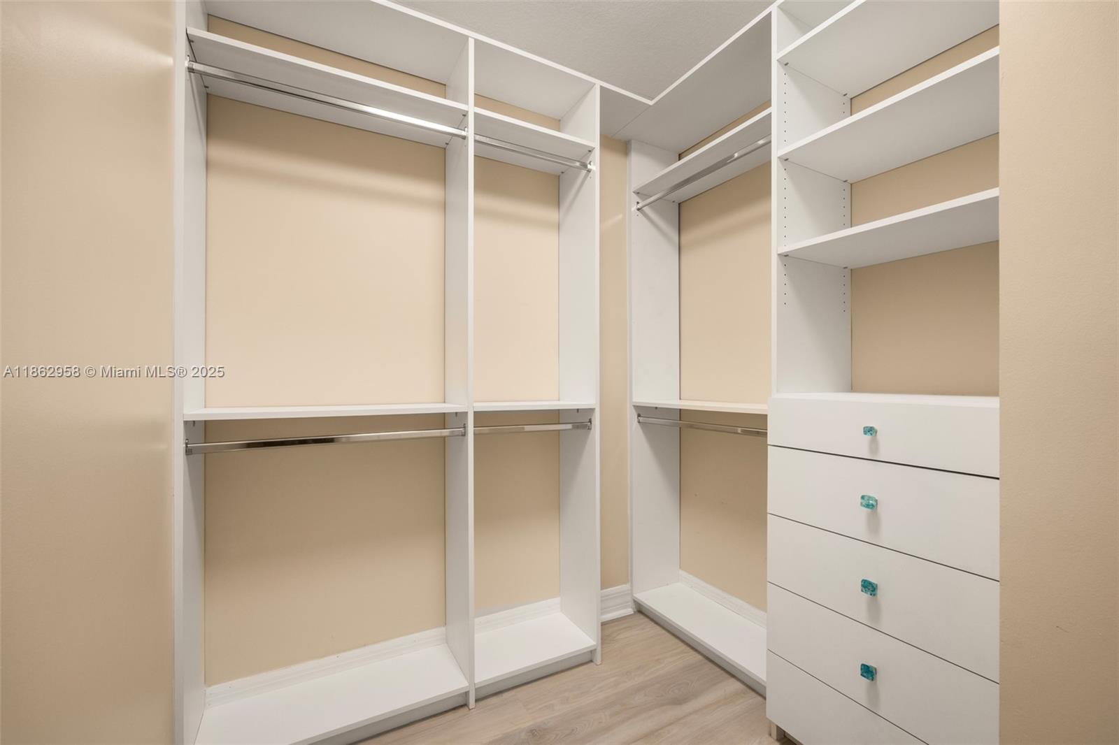 3425 Norfolk St Pompano Beach, FL 33062