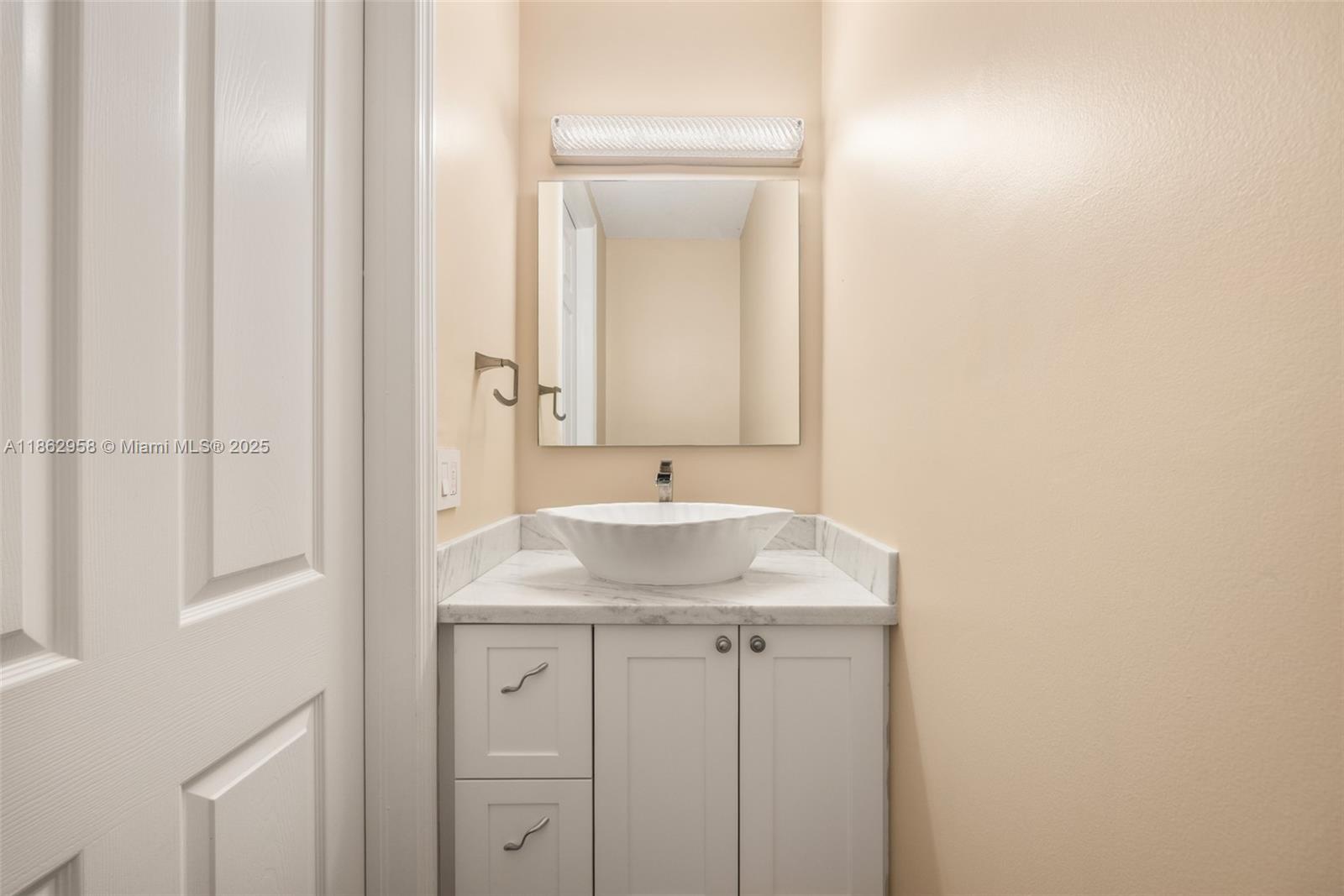 3425 Norfolk St Pompano Beach, FL 33062