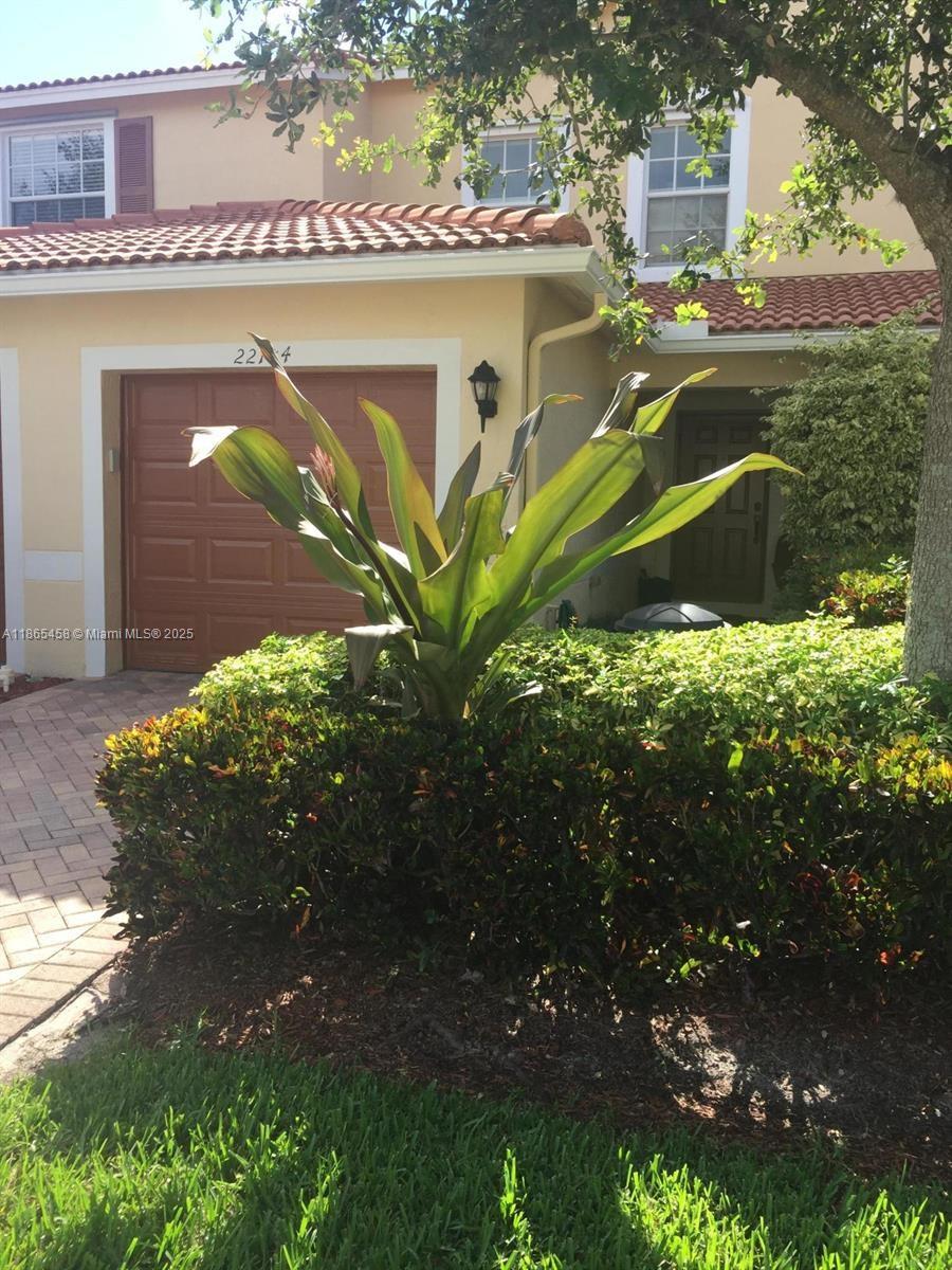 22182 Majestic Woods Way #1103