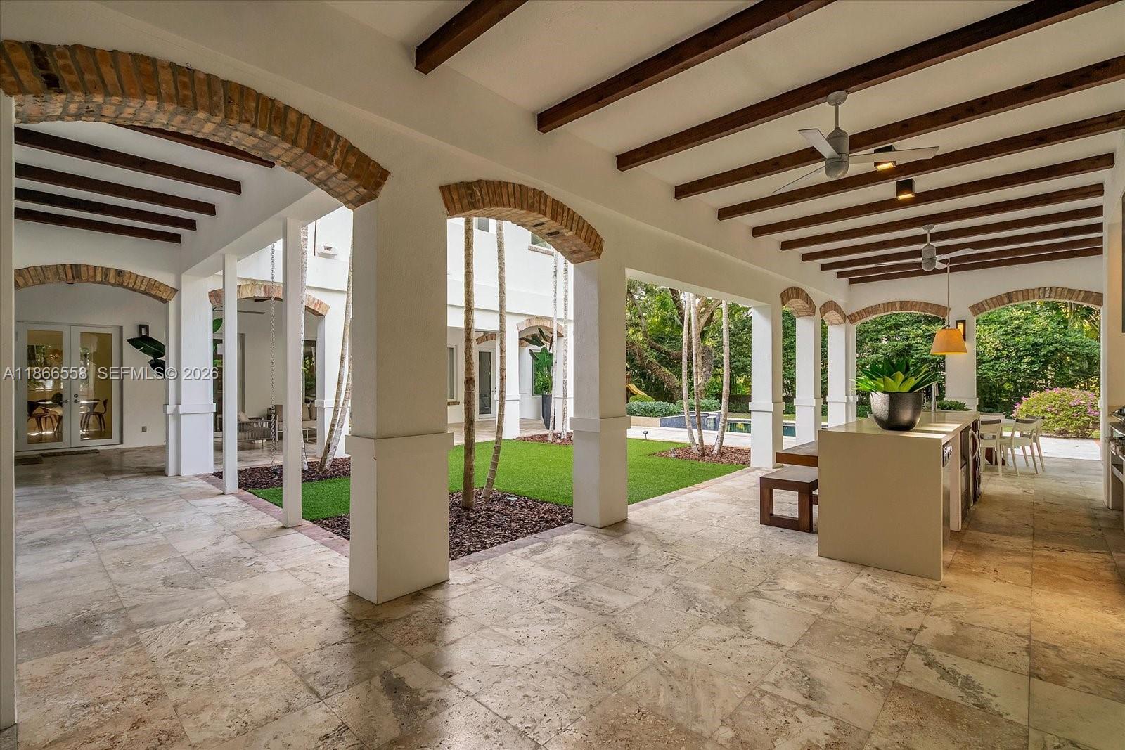 2820 Brickell Ave Miami, FL 33129