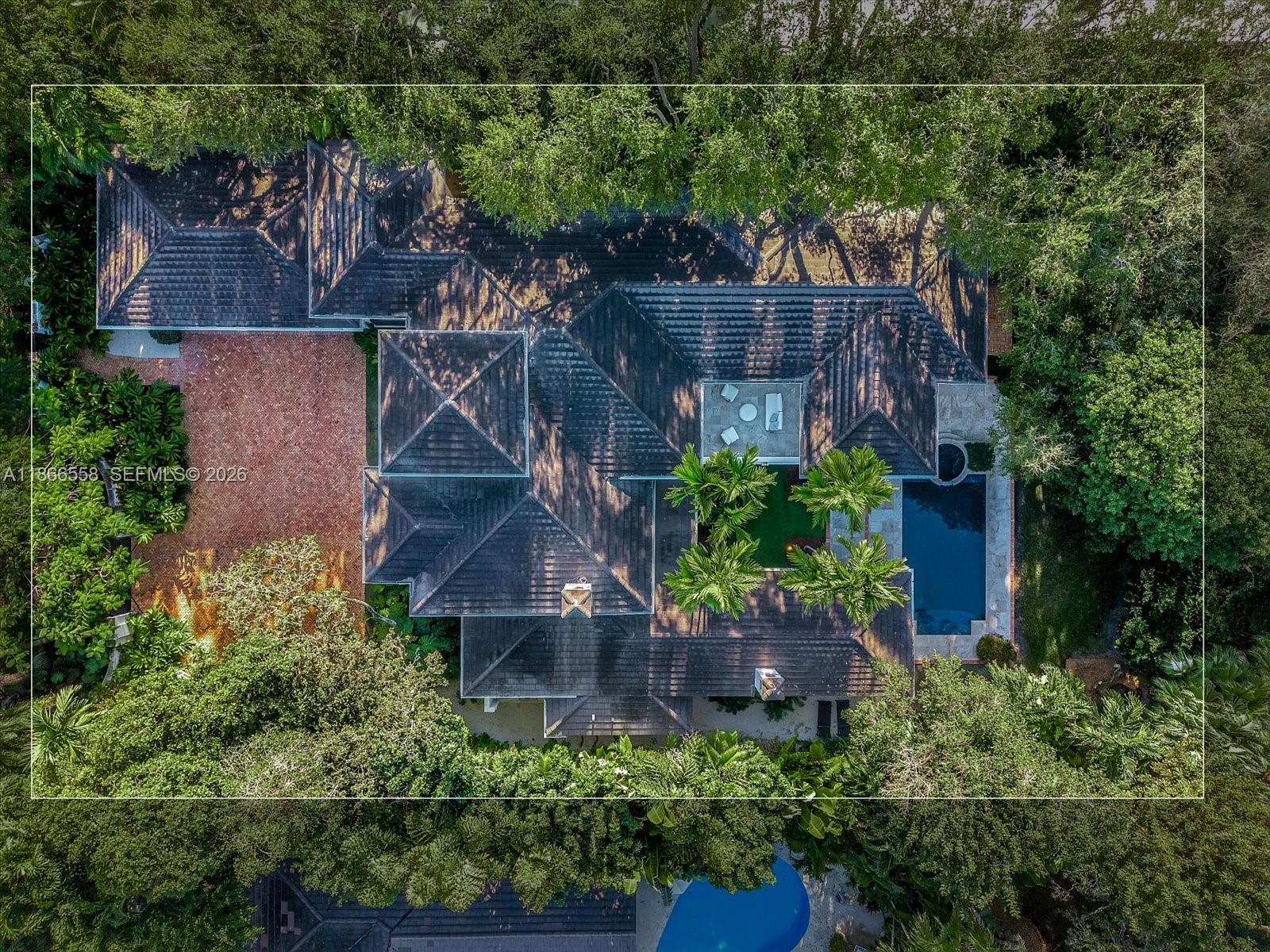 2820 Brickell Ave Miami, FL 33129