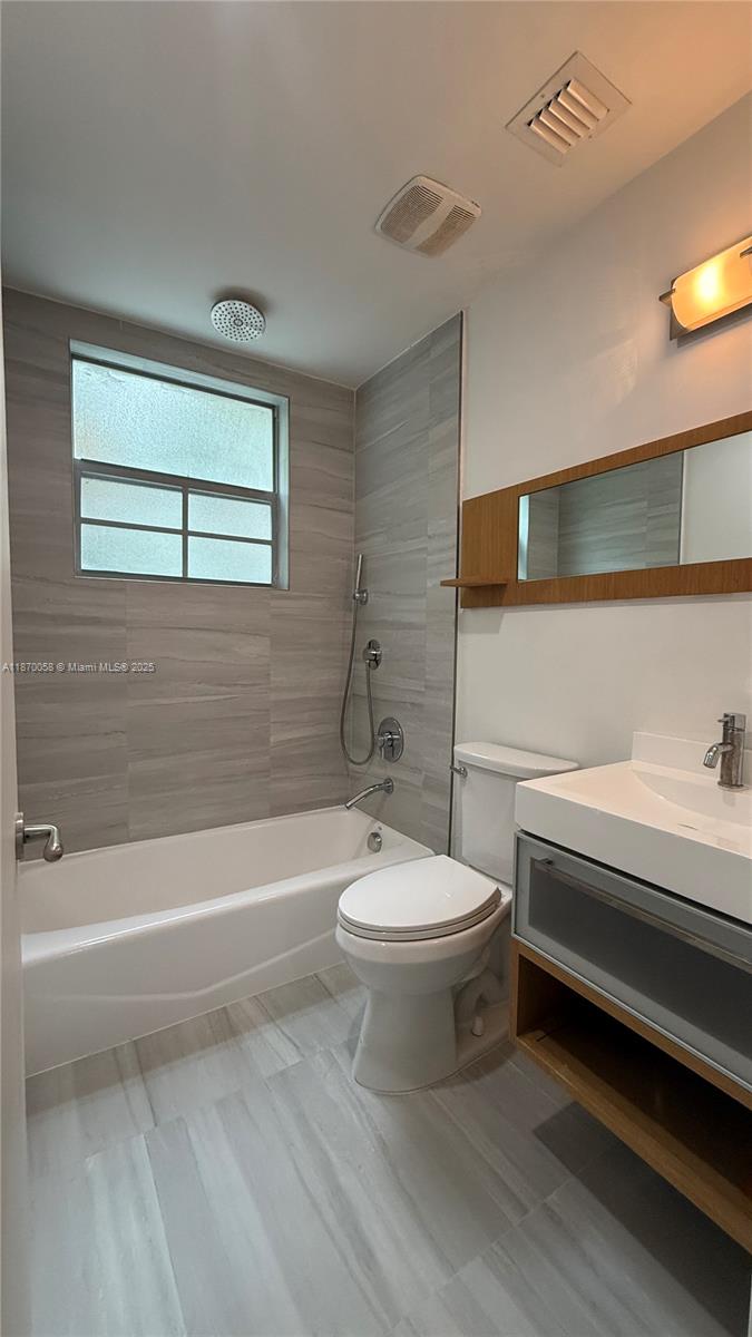 2031 Meridian Ave #6 Miami Beach, FL 33139