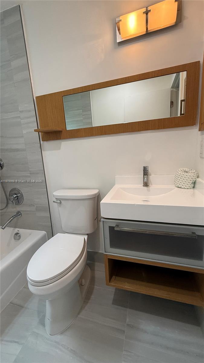 2031 Meridian Ave #6 Miami Beach, FL 33139