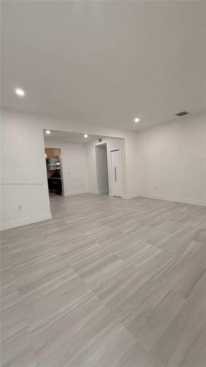 2031 Meridian Ave #6 Miami Beach, FL 33139
