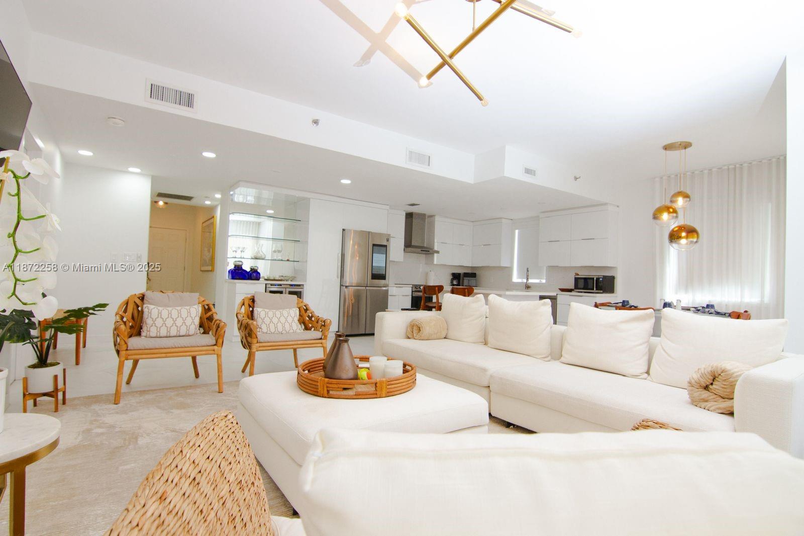 image Fisher Island0