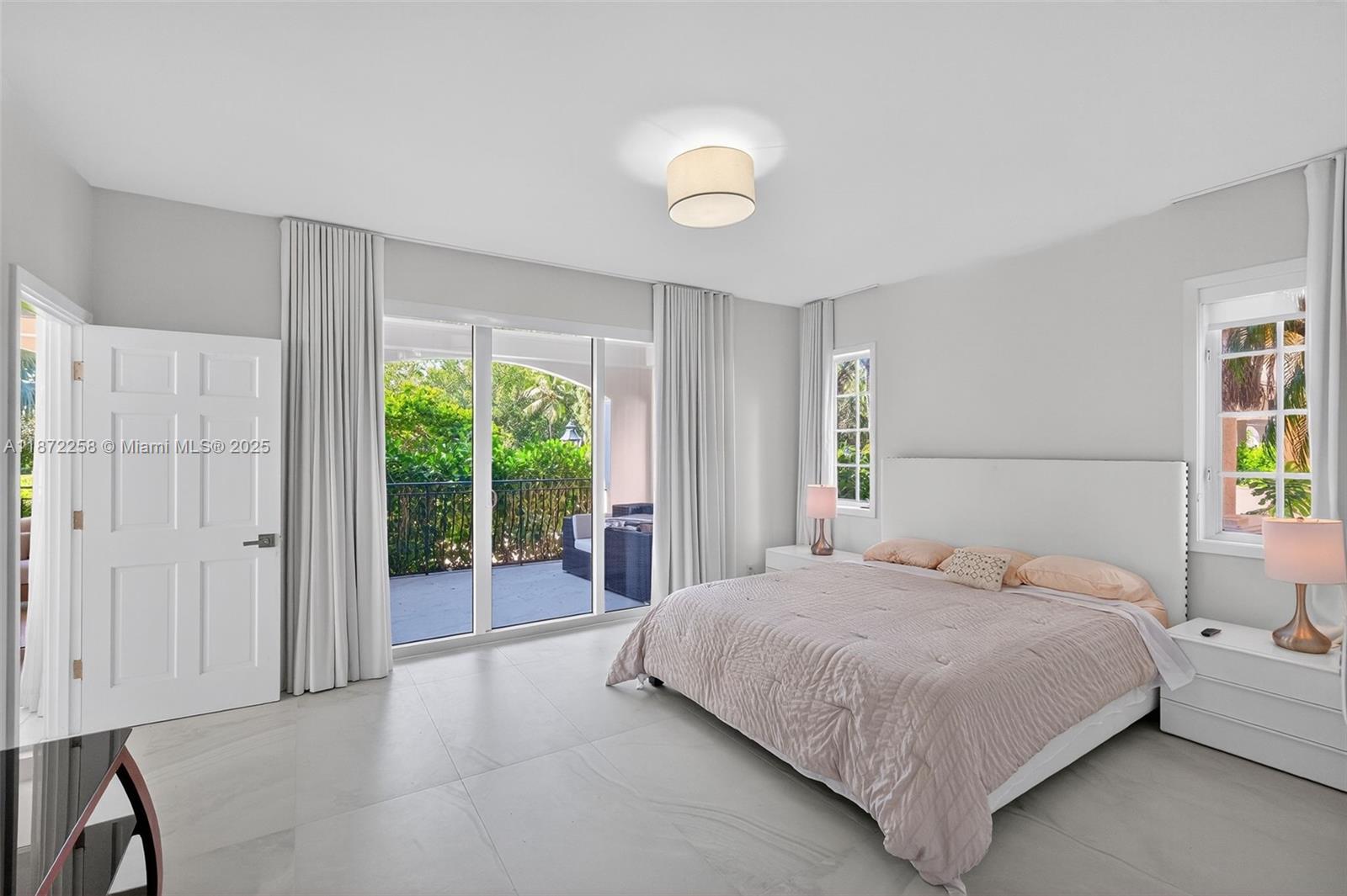 image Fisher Island22